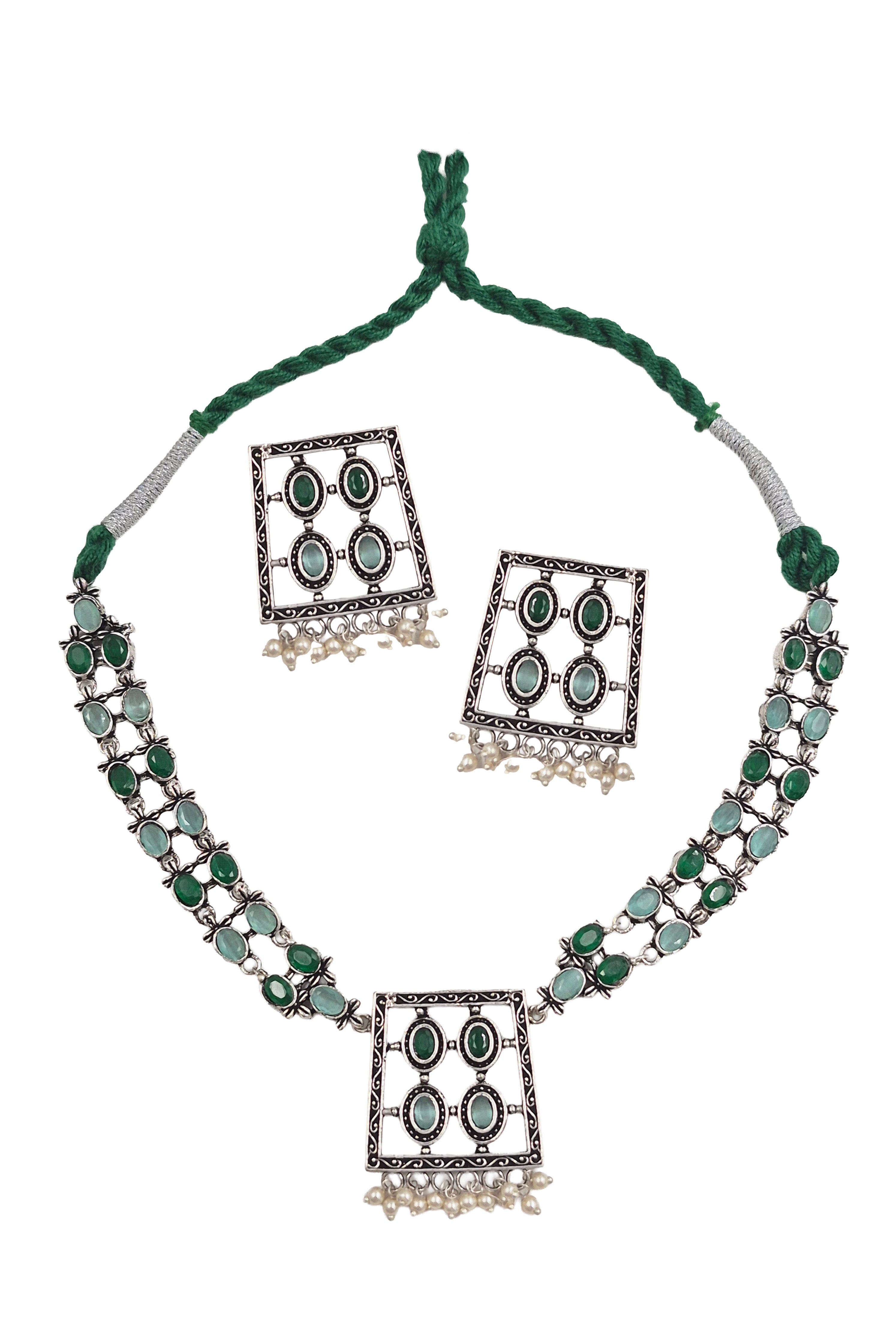 Vanee Stone Necklace Set