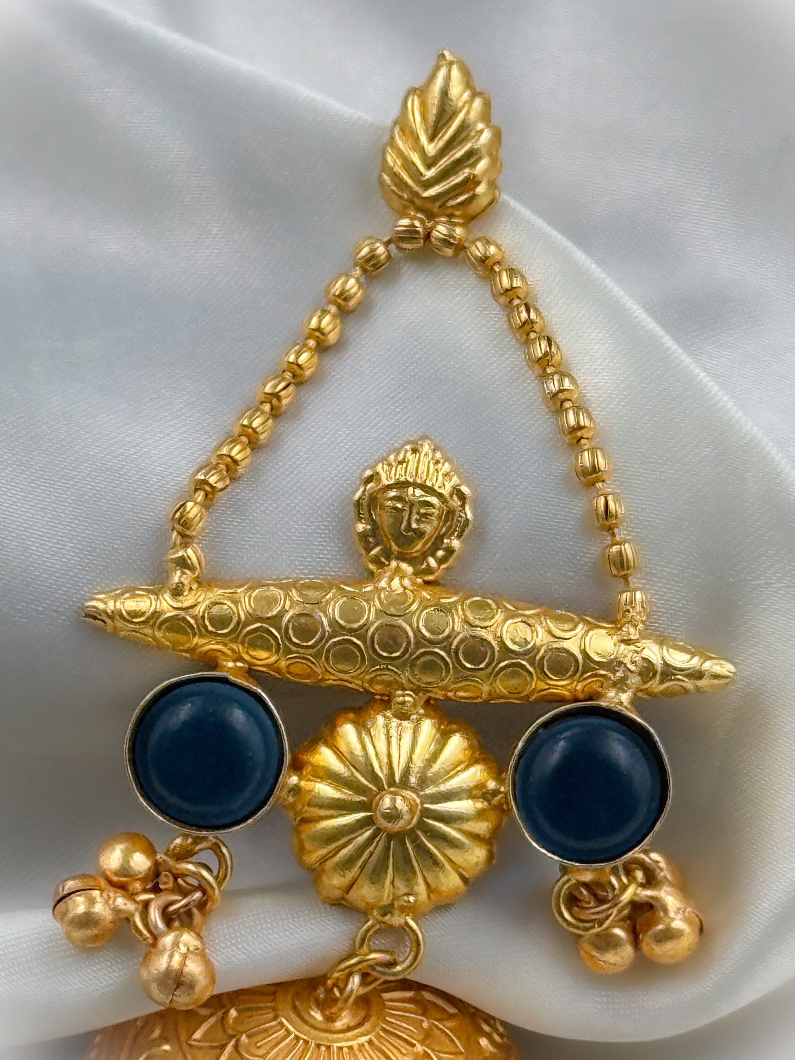 INAYA HANDMADE EARRINGS