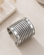 Load image into Gallery viewer, Arushi Oxidised Silver Kada