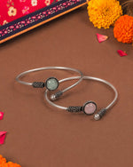 Load image into Gallery viewer, Stone kada from Rakhi Gift Hamper - Naman Arts