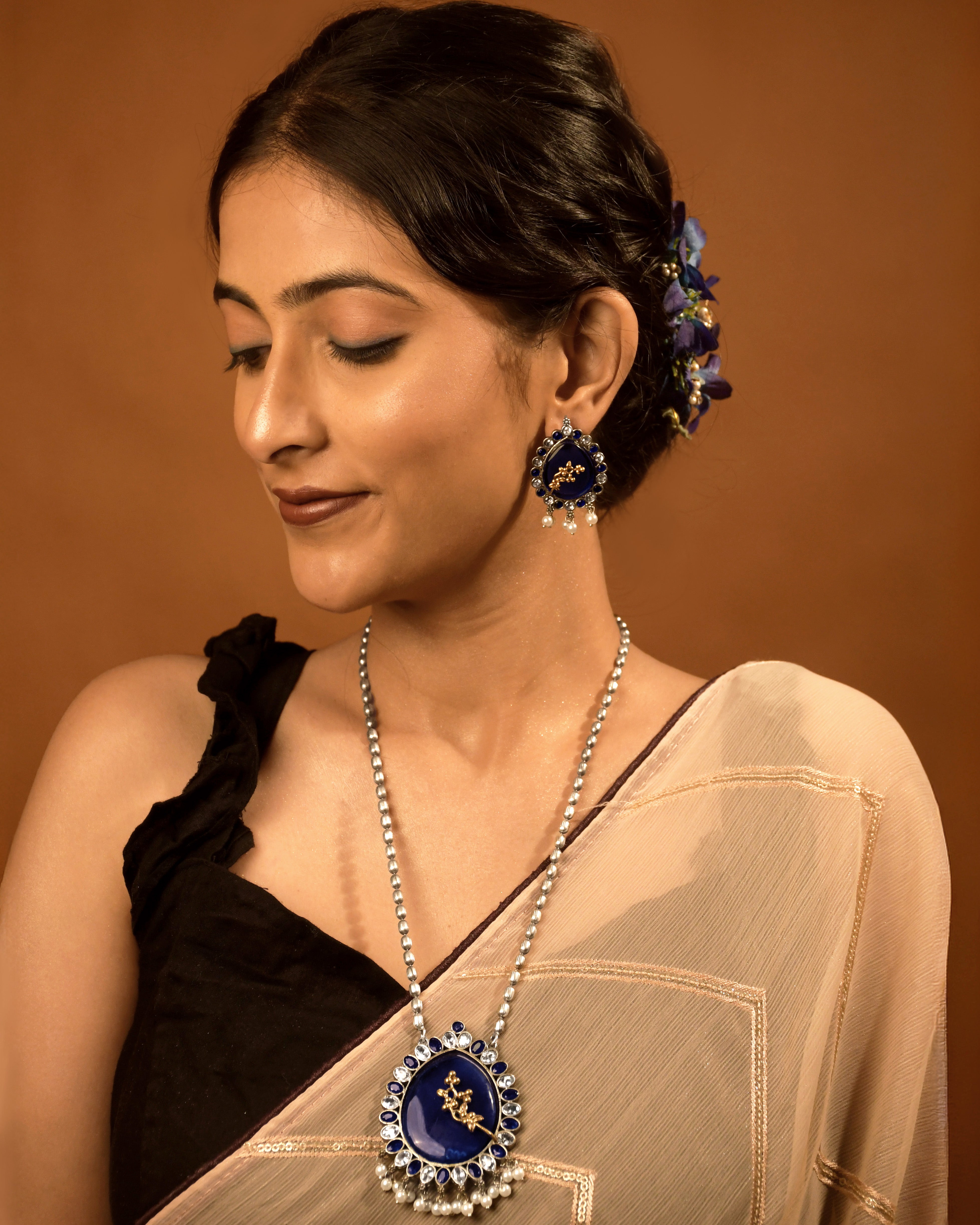 JISHA STONE NECKLACE SET