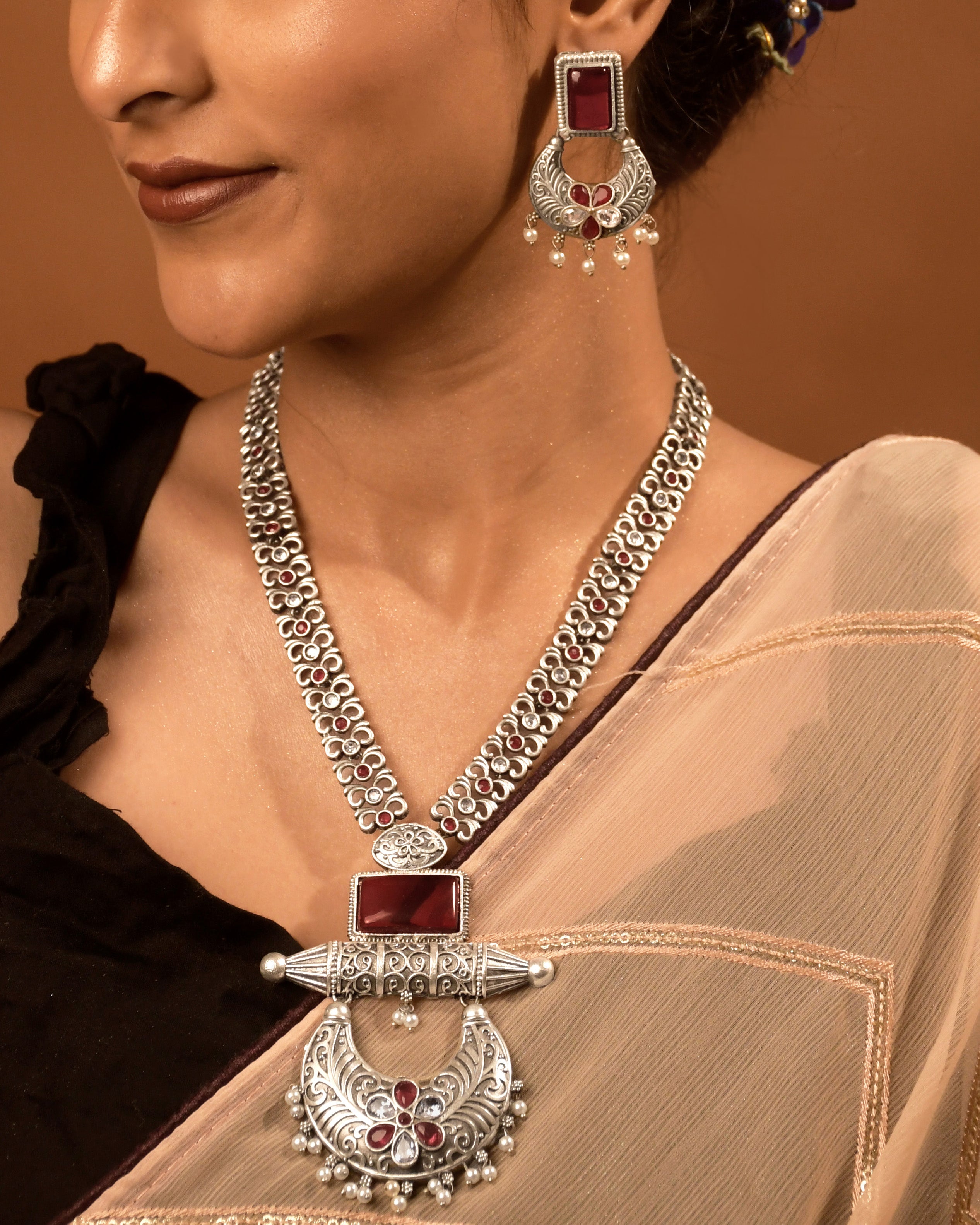 Bella Stone Necklace Set