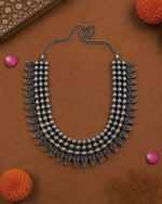 Load image into Gallery viewer, AVNI OXIDISED SHORT NECKLACE