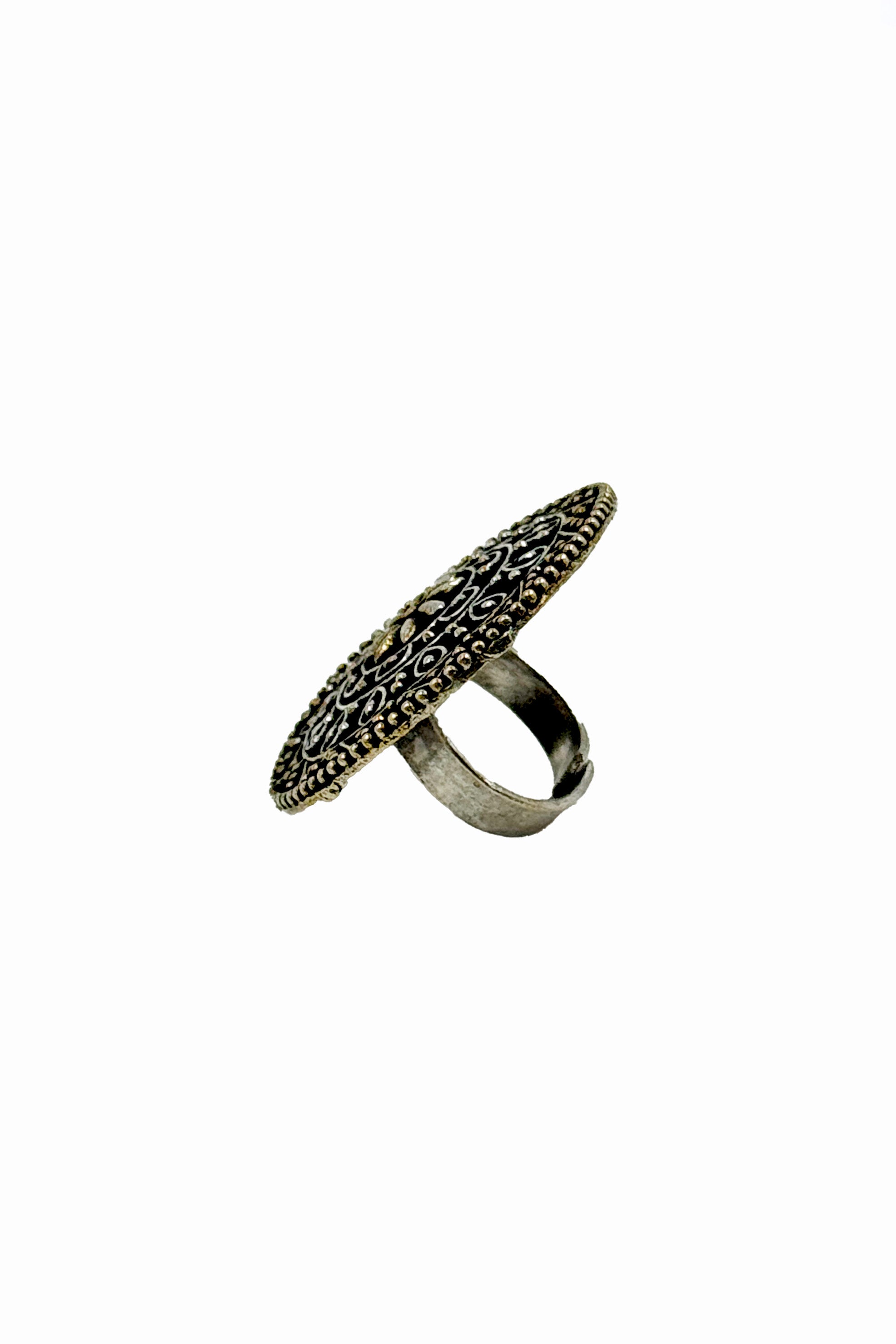 AAROHI TWO TONE OXIDISED RING