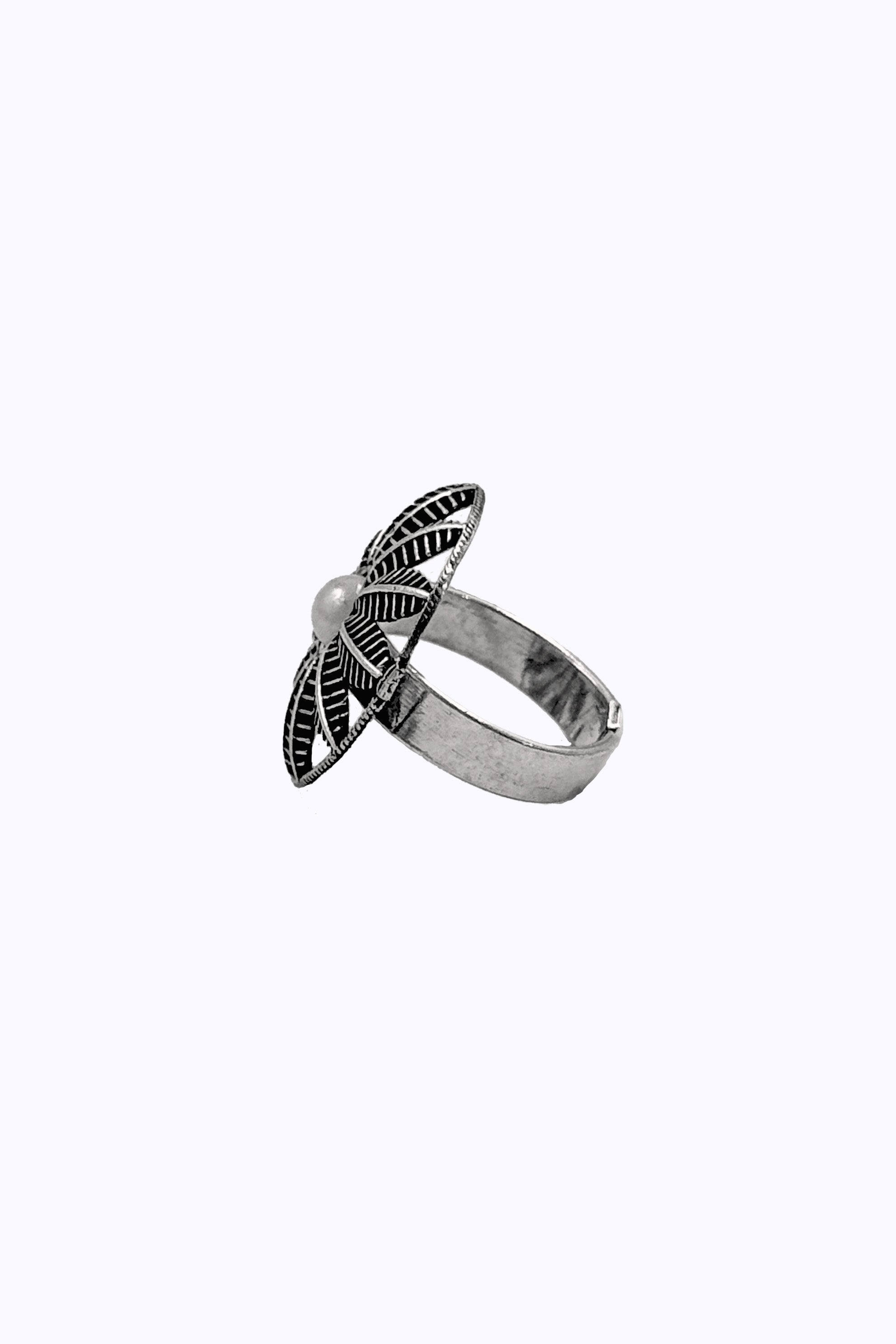 MIRA DESIGNER OXIDISED SILVER RING