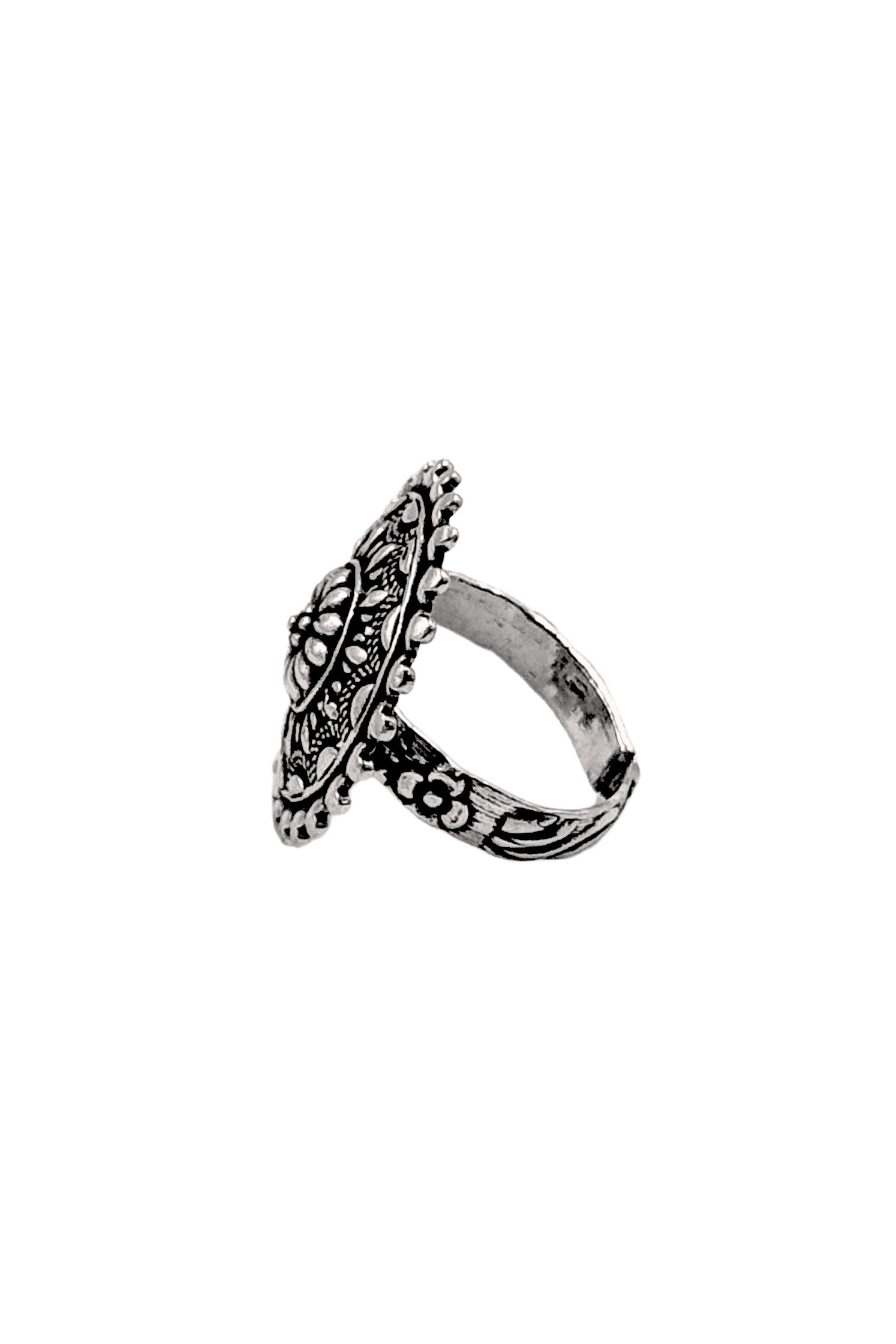 PRISHA DESIGNER OXIDISED SILVER RING