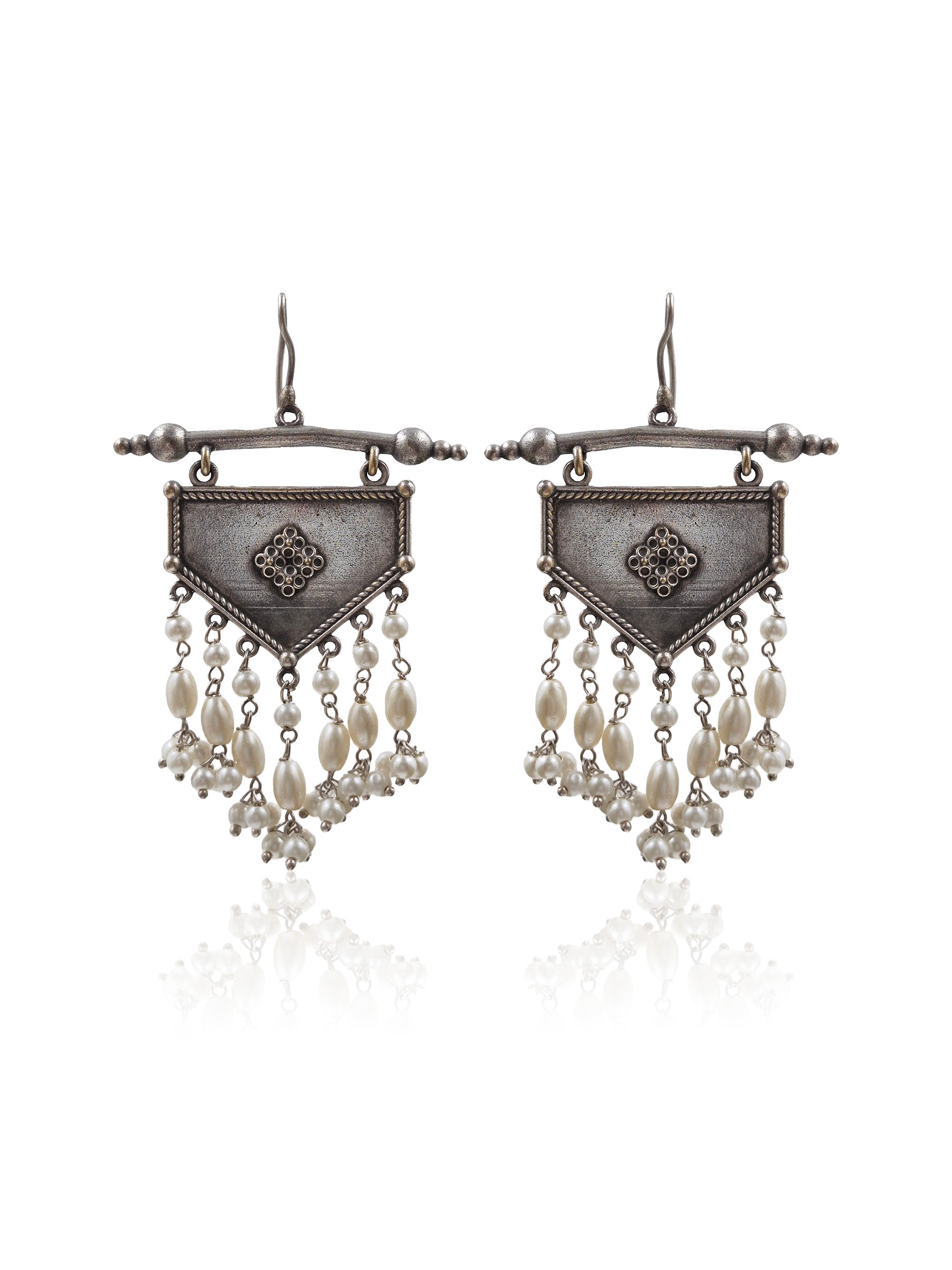 AHANA SILVER LOOKALIKE DANGLER EARRINGS