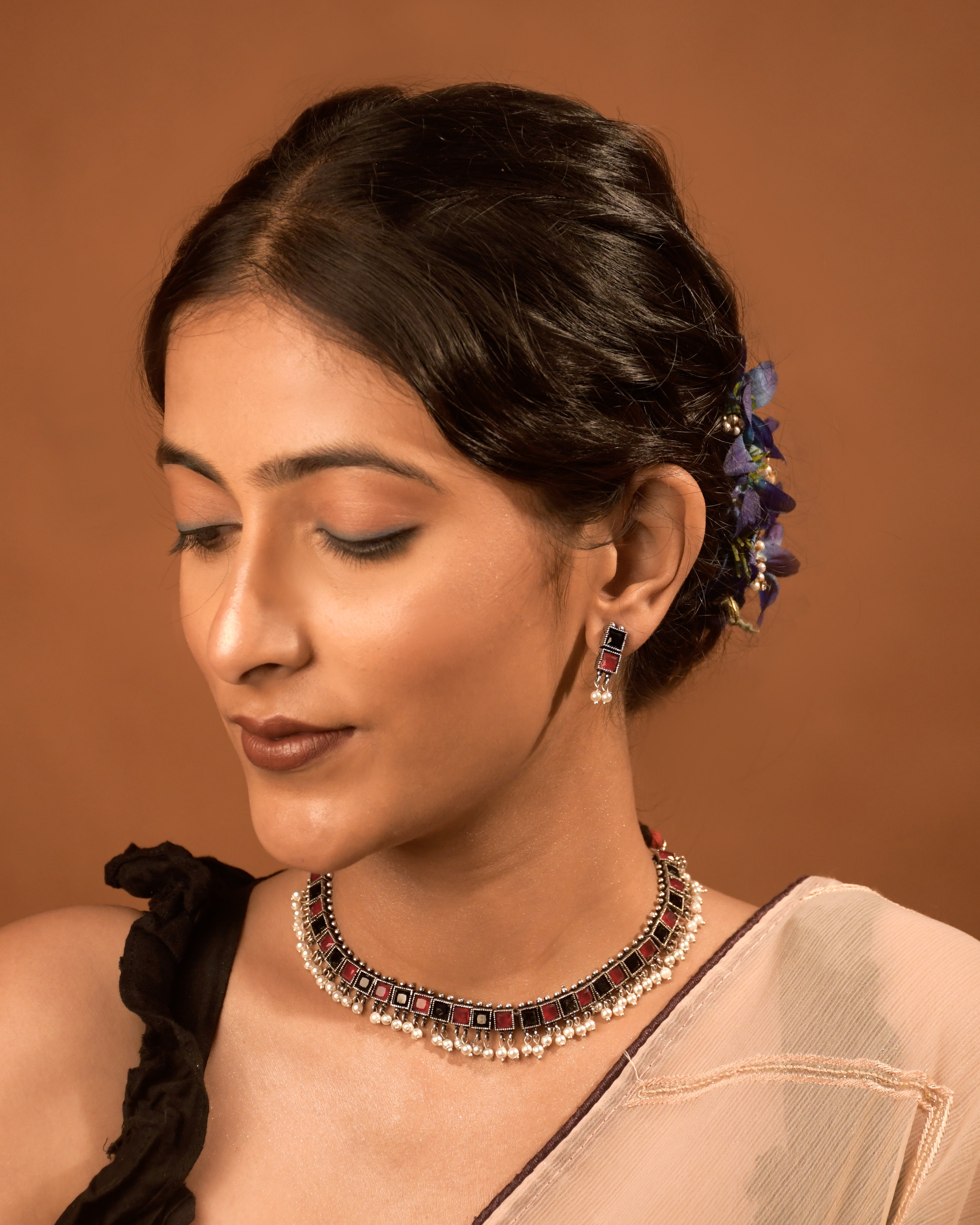 Vedika Stone Necklace Set