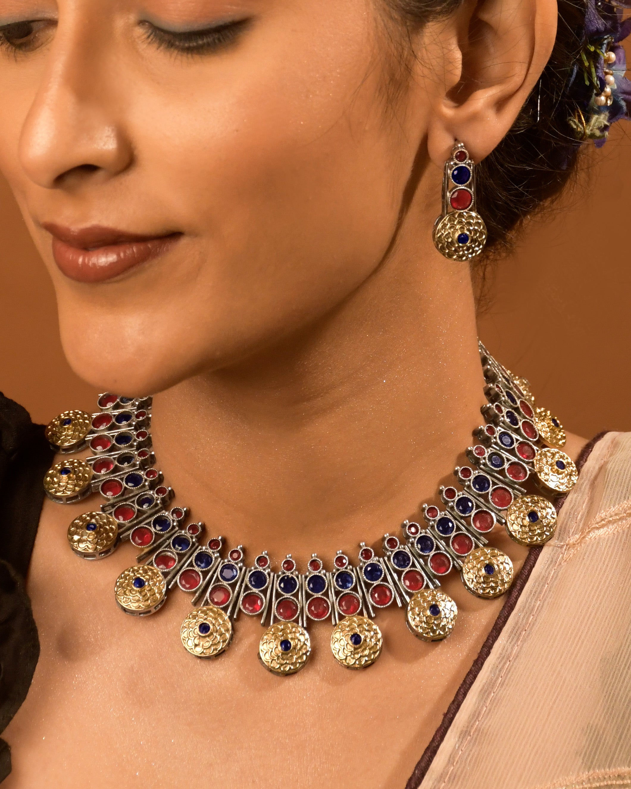 LAVANYA STONE NECKLACE SET