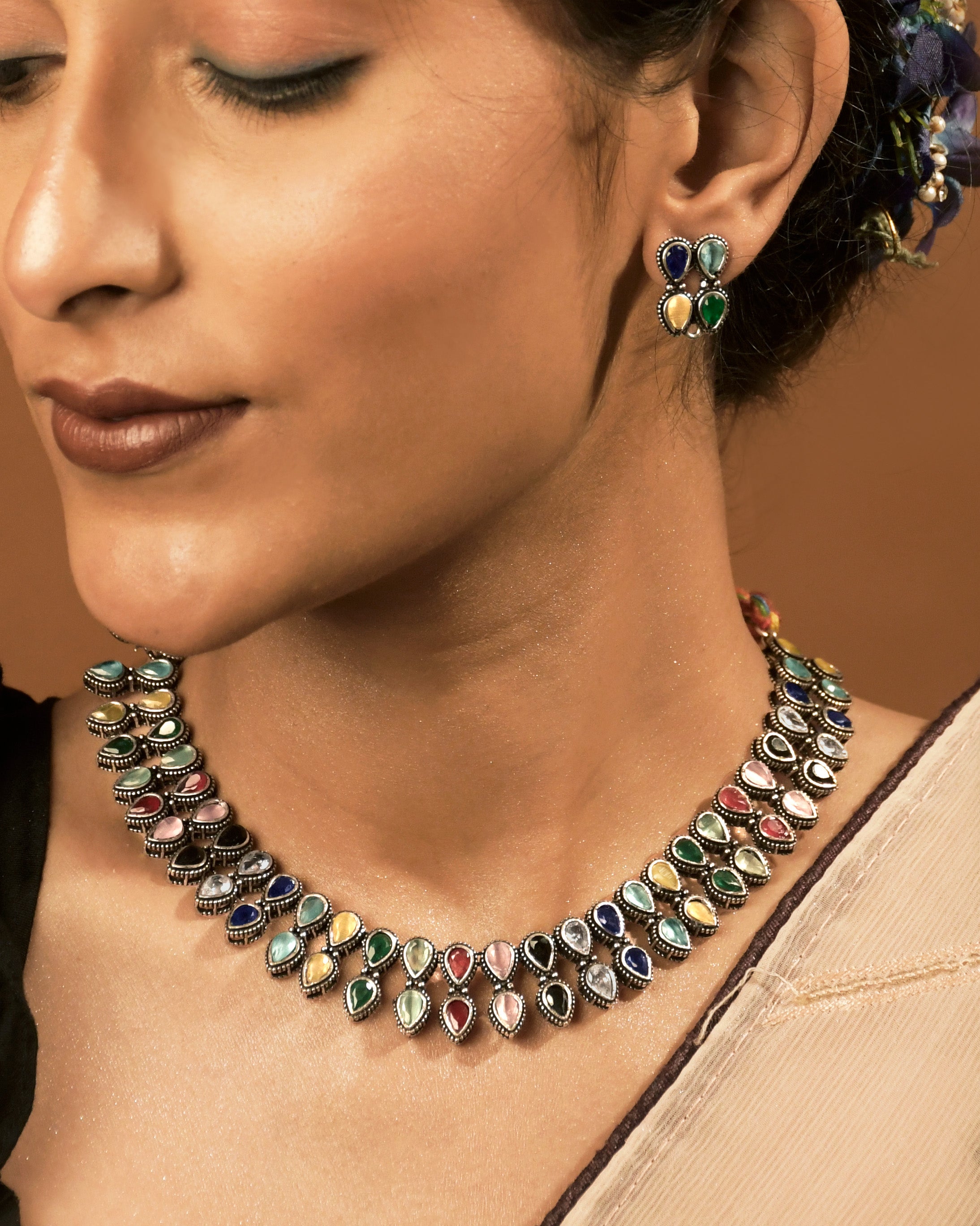 Jiyana Stone Necklace Set