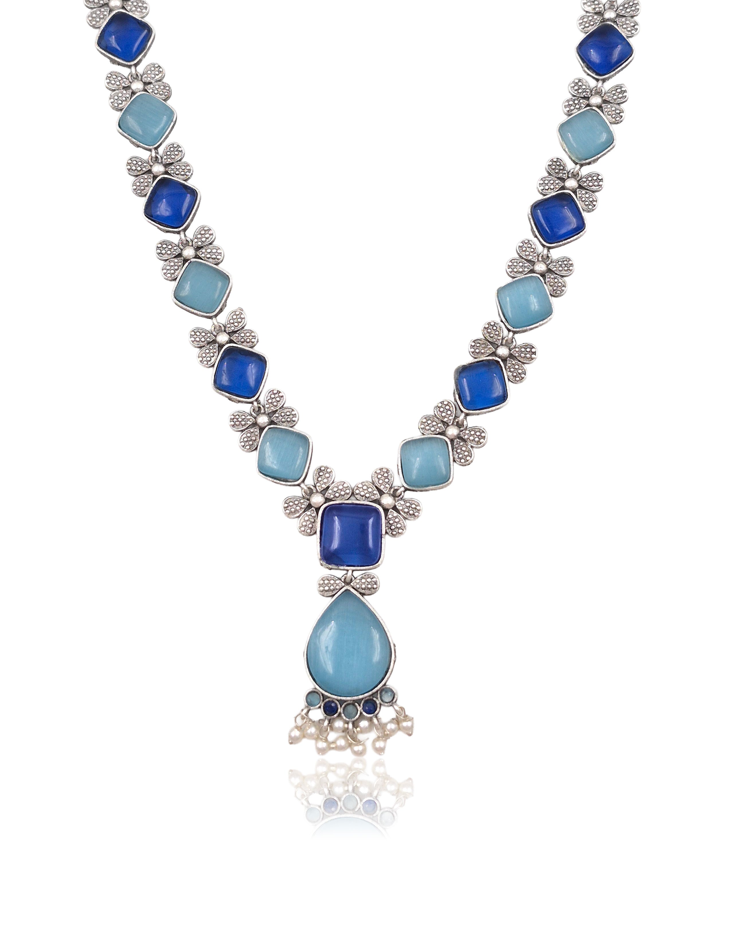 Ravya Stone Necklace Set