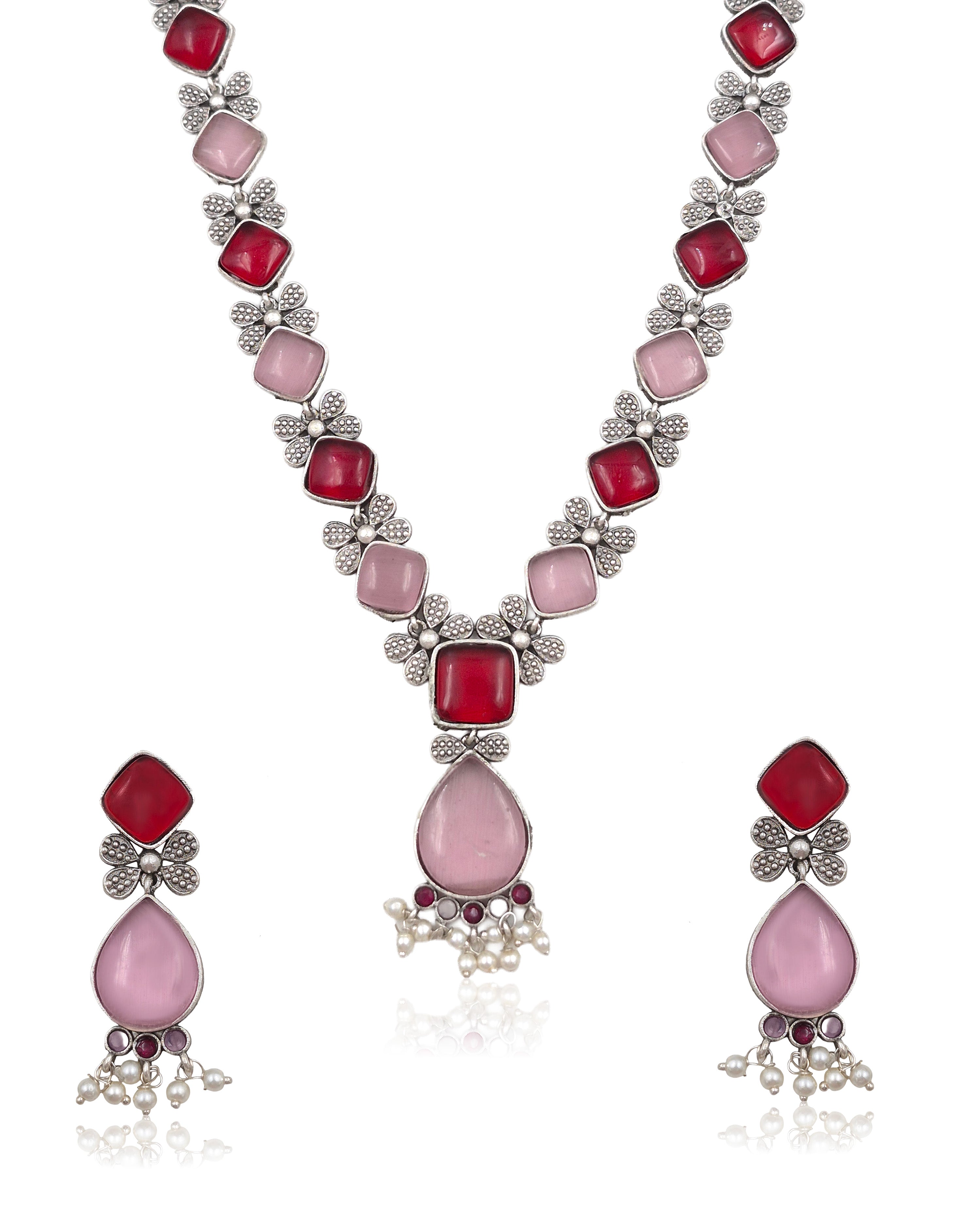 Ravya Stone Necklace Set