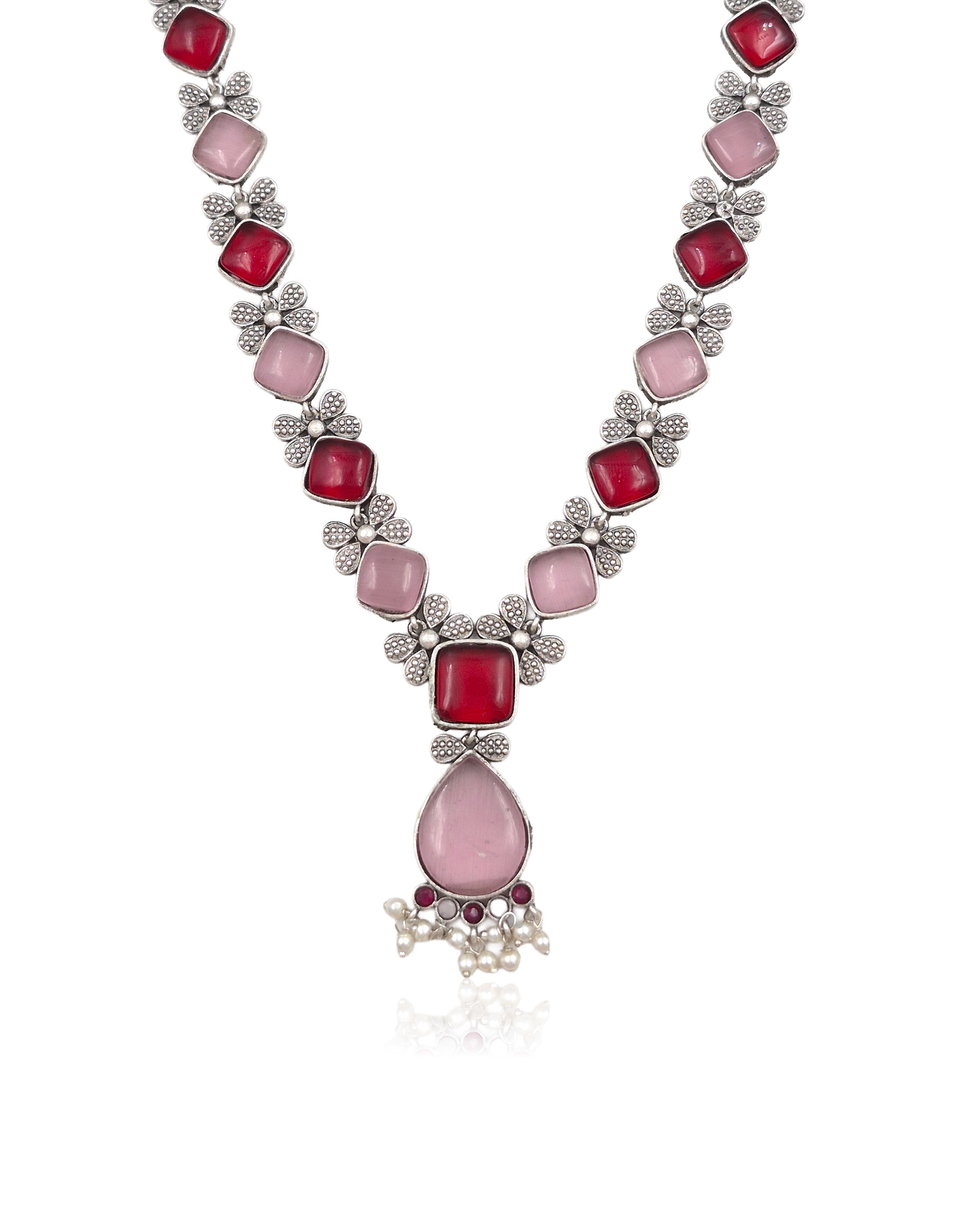 Ravya Stone Necklace Set