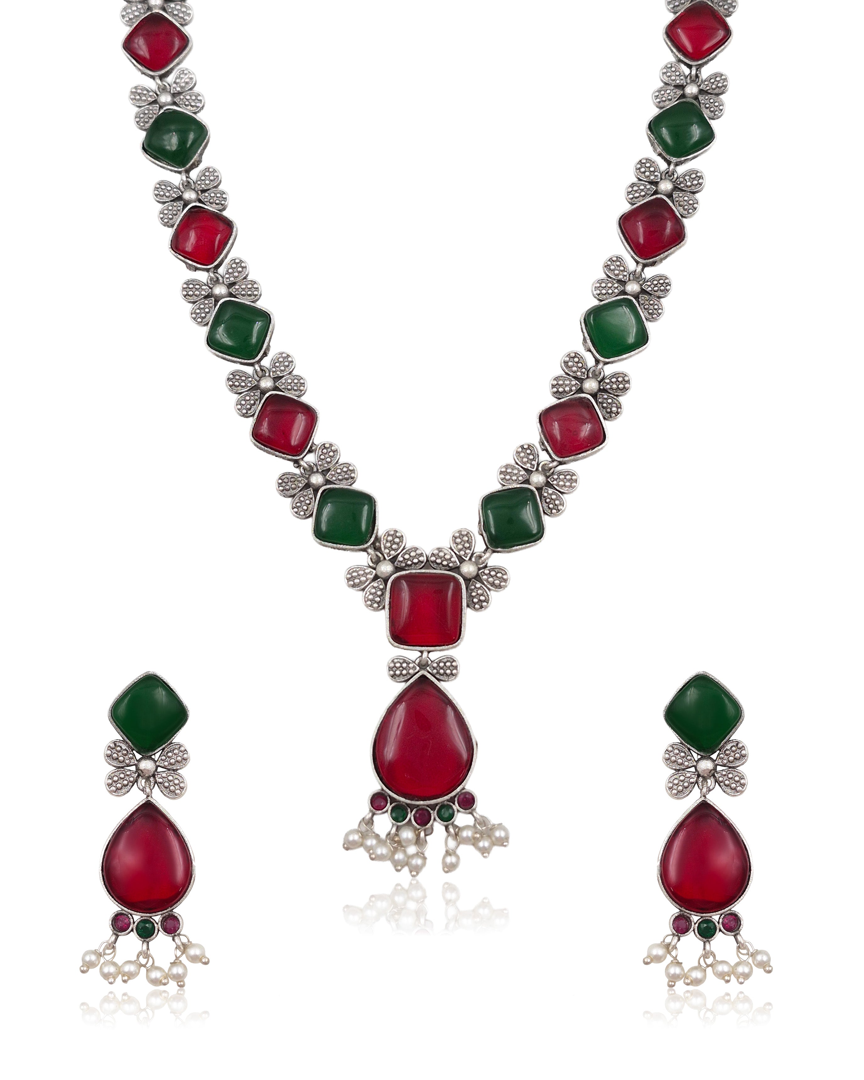 Ravya Stone Necklace Set