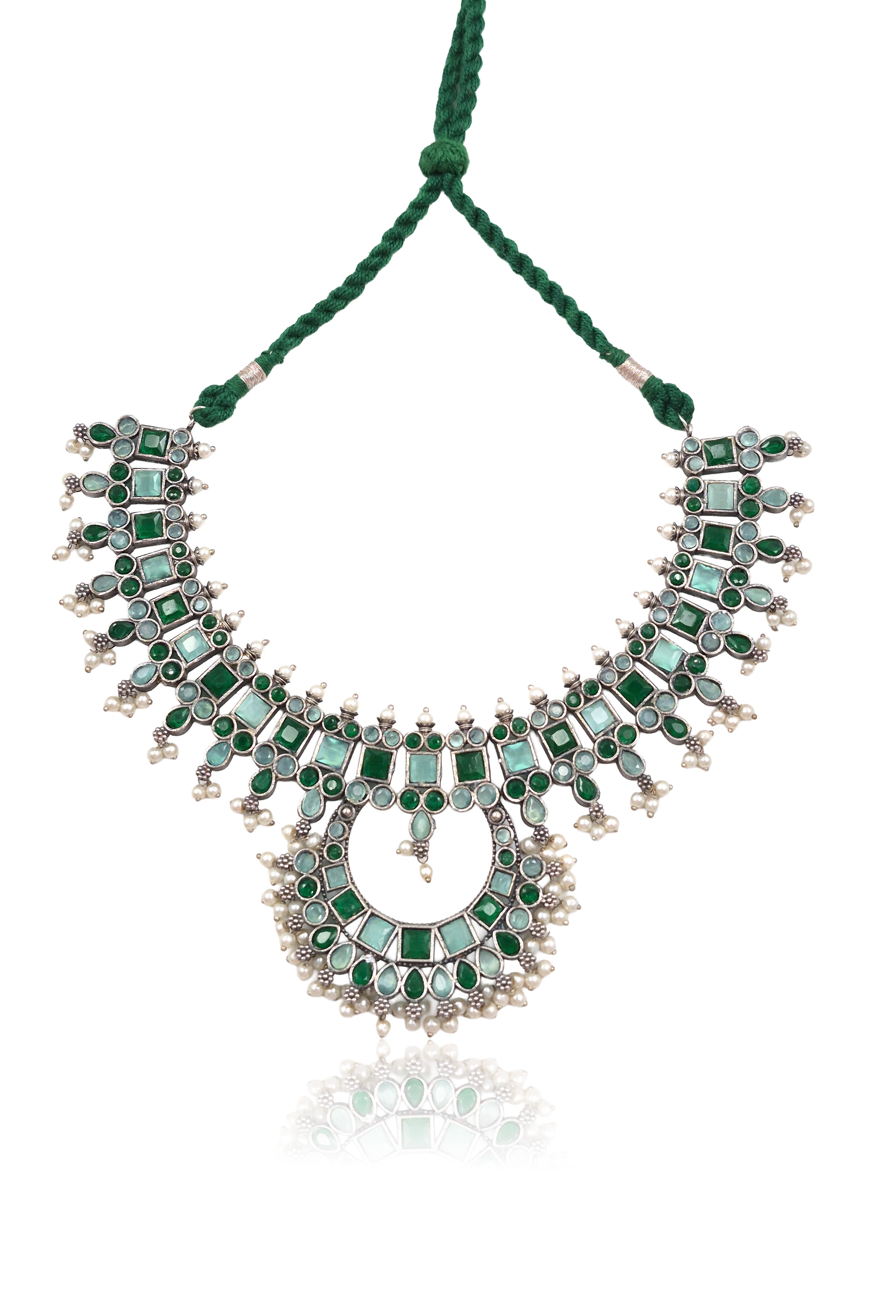 Kiya Stone Necklace Set