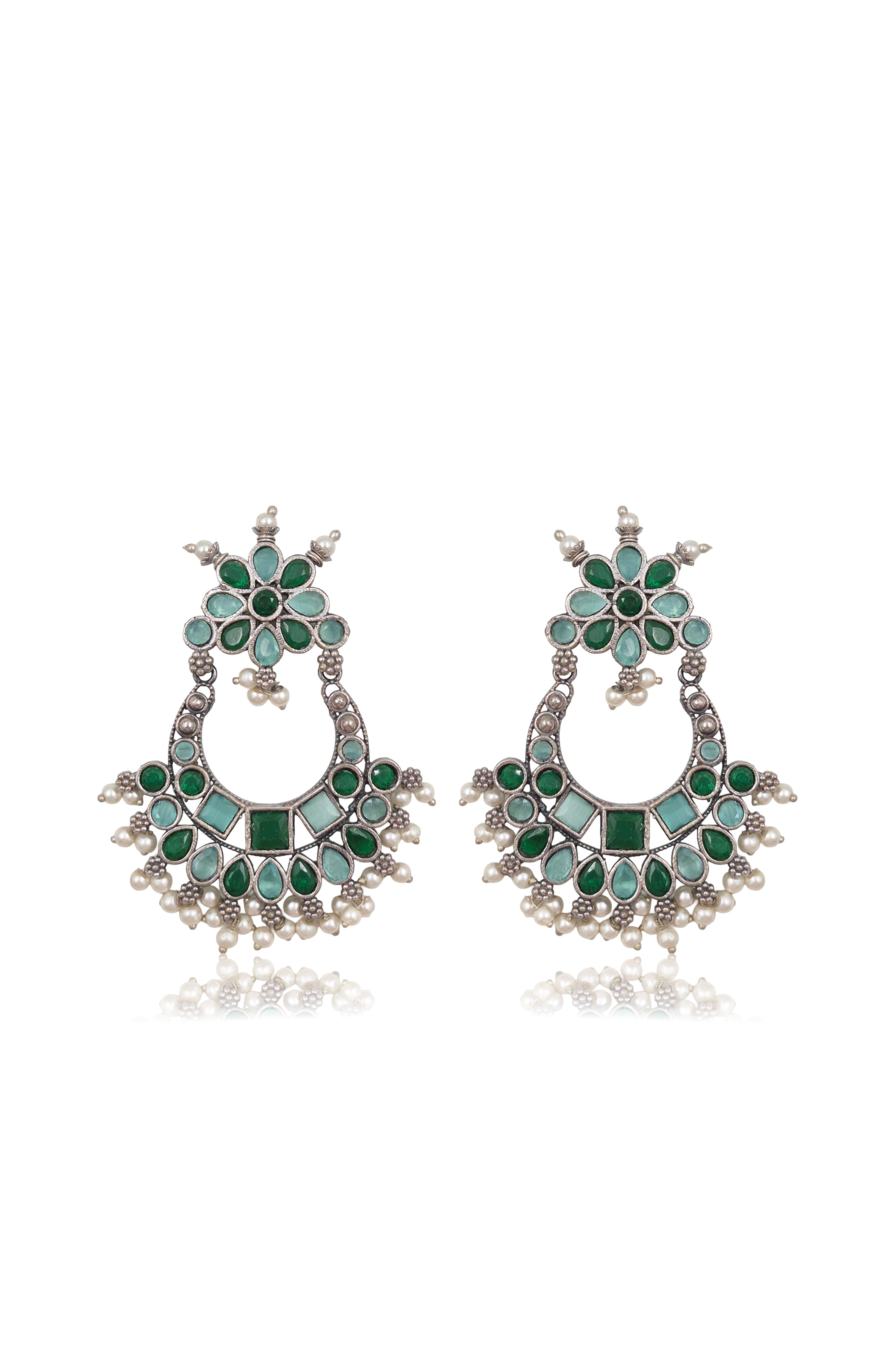 Kiya Stone Necklace Set