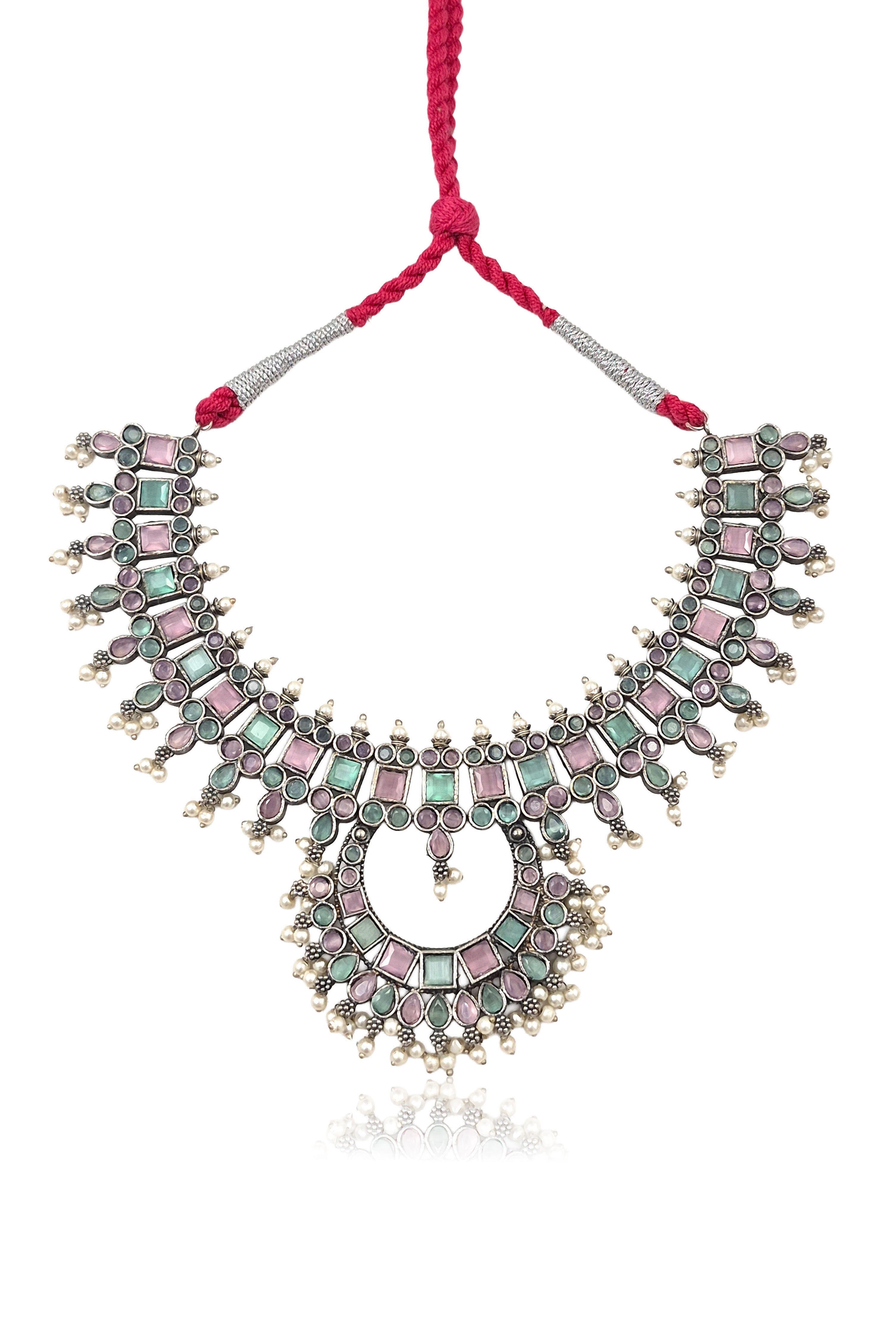 Kiya Stone Necklace Set