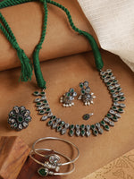 Load image into Gallery viewer, Shivani Stone Jewellery Set