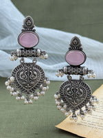 Load image into Gallery viewer, Maiytri Dangler Earrings
