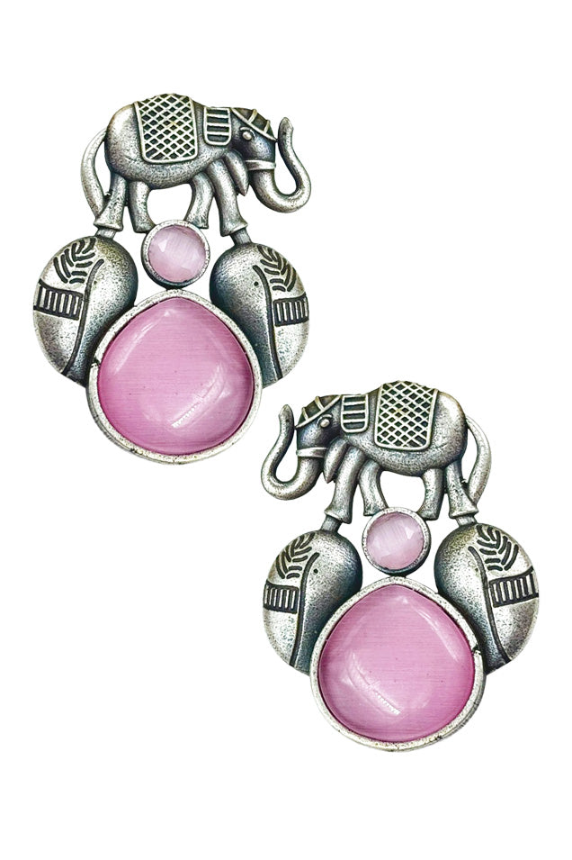 ALMIKA OVERSIZED STUD EARRINGS