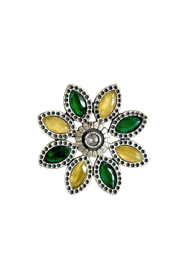 NISHI STUD EARRINGS