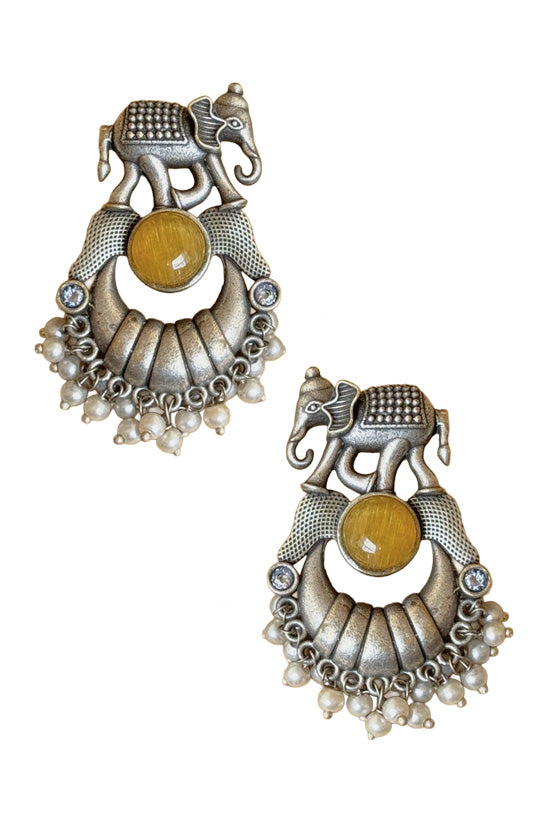 RICHA STUD EARRINGS