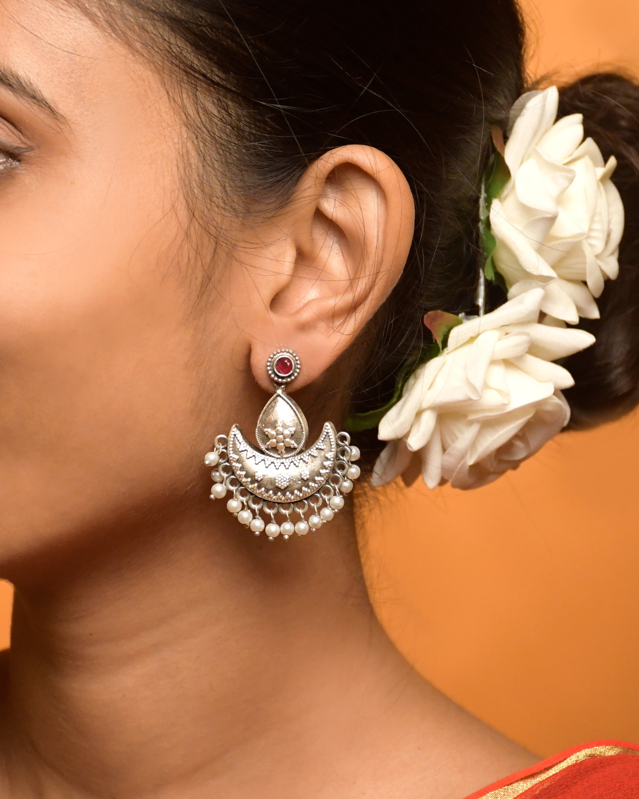PRANJAL DANGLER EARRINGS