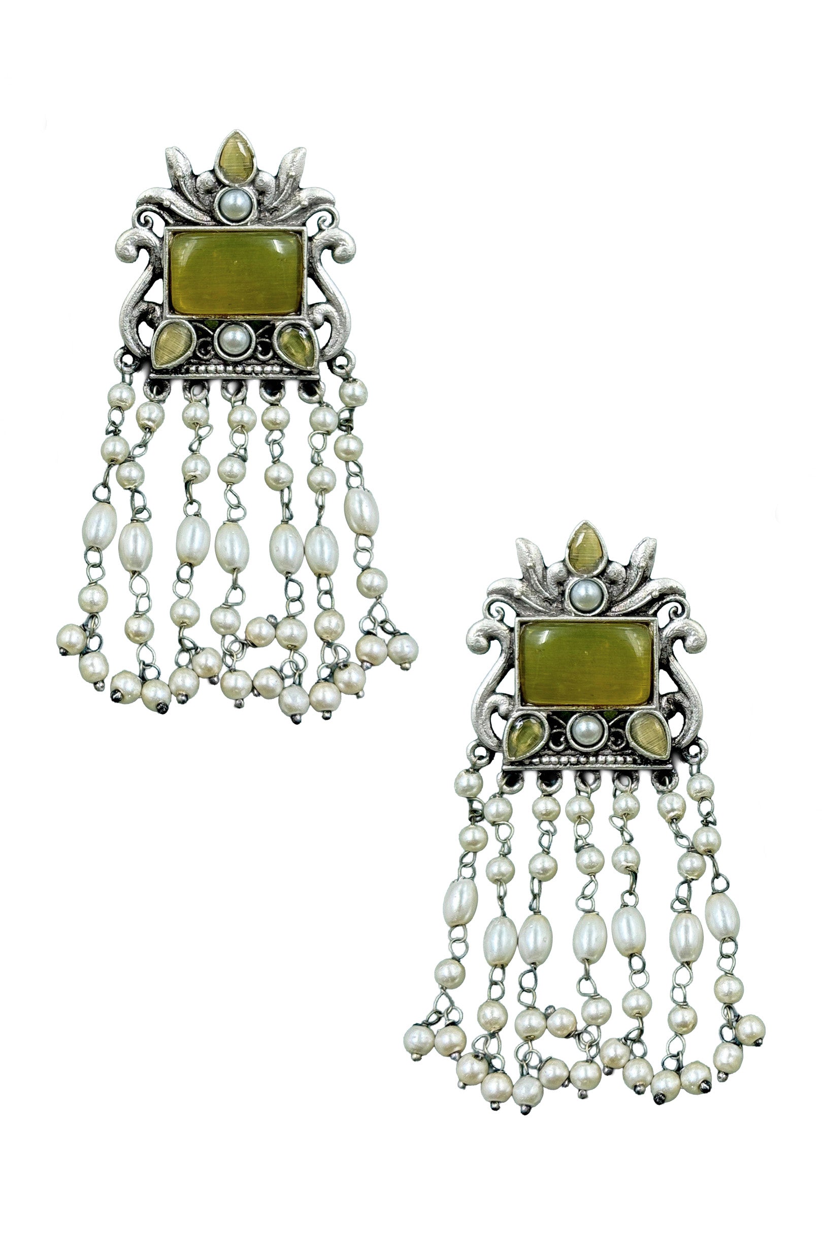 Vineeta Stone Dangler Earrings