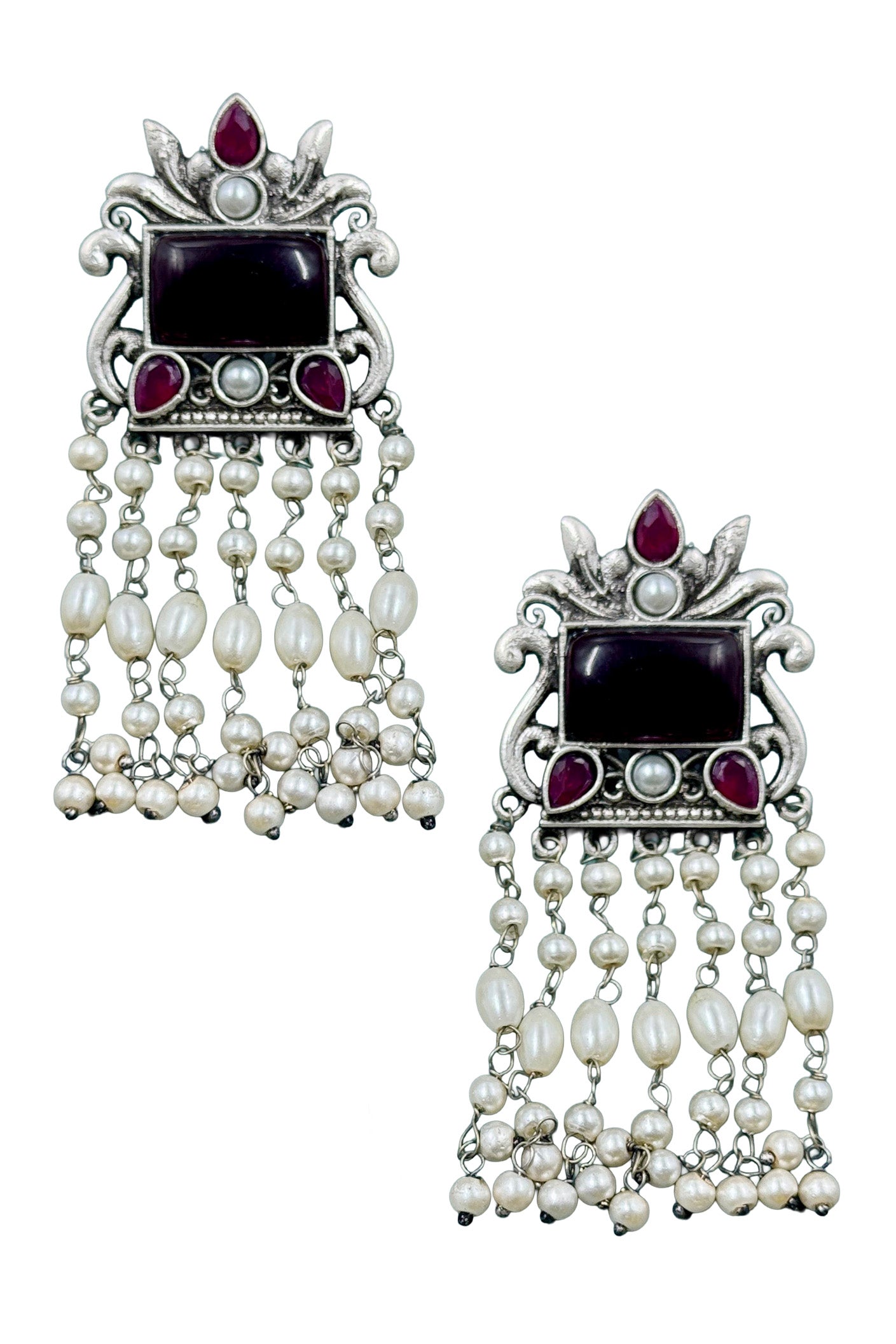 Vineeta Stone Dangler Earrings