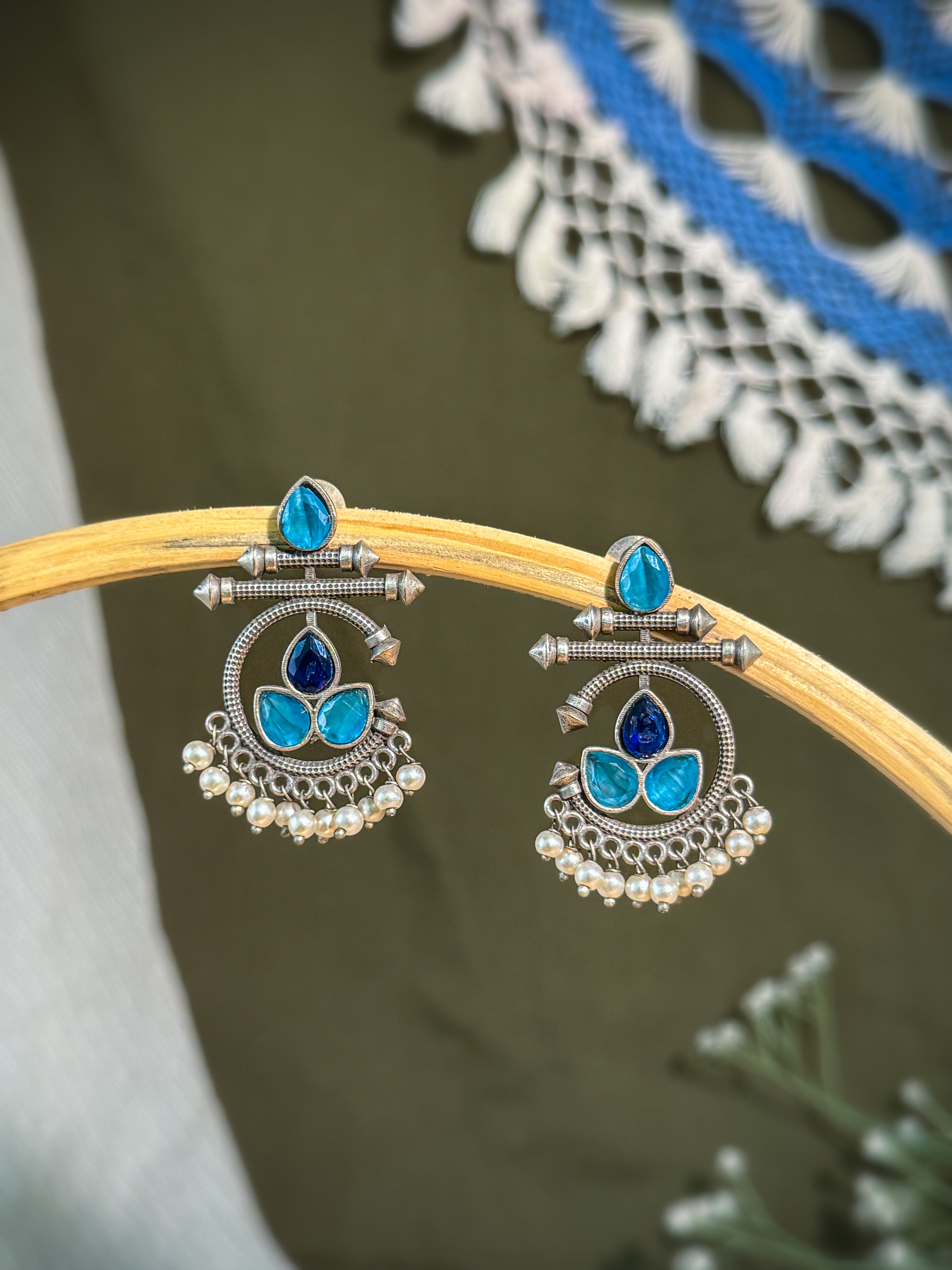AZURE BLOOM OXIDIZED CHANDBALI STONE EARRINGS