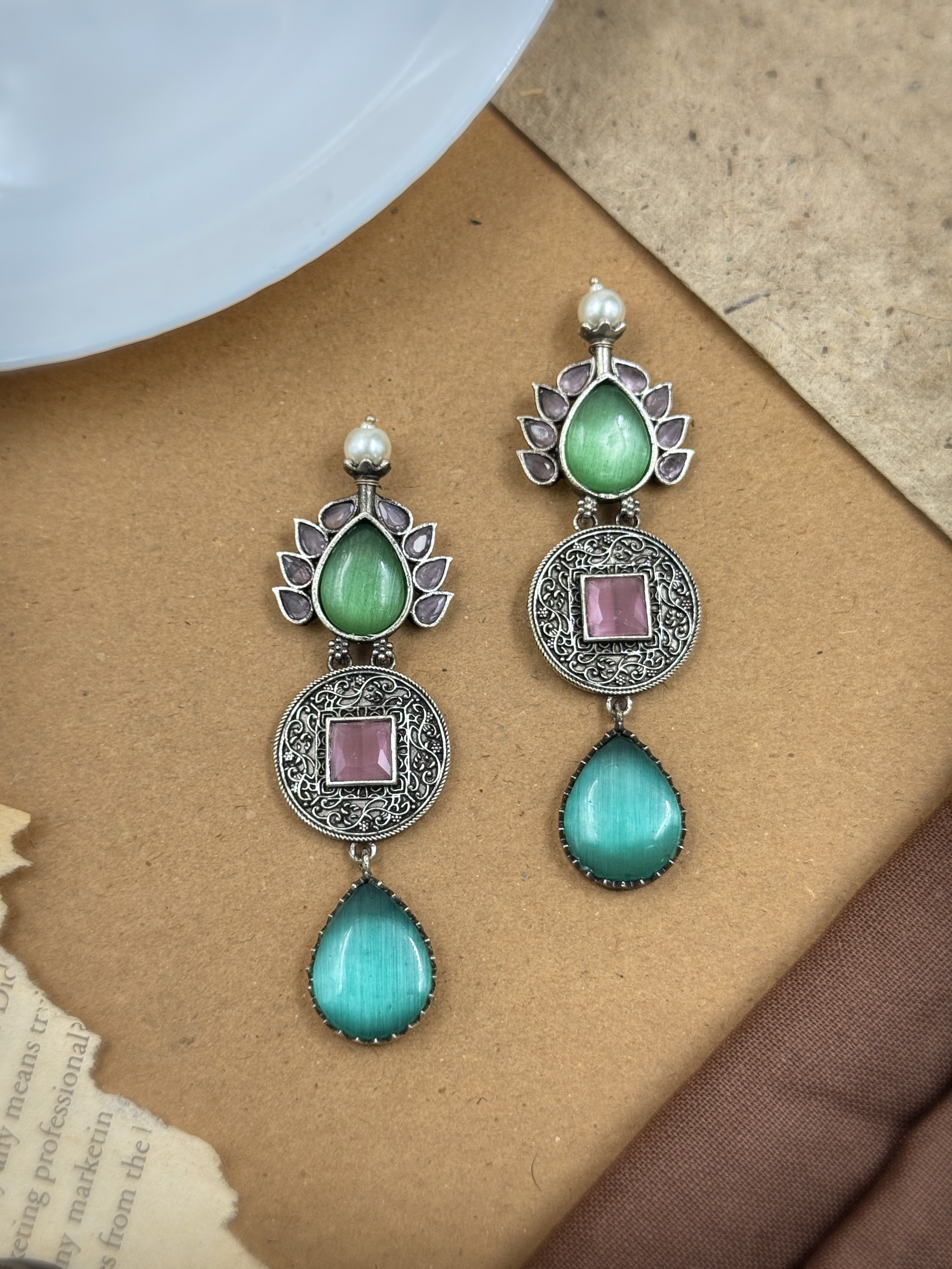 MYSTICLEAF SILVER BLOOM STONE EARRINGS