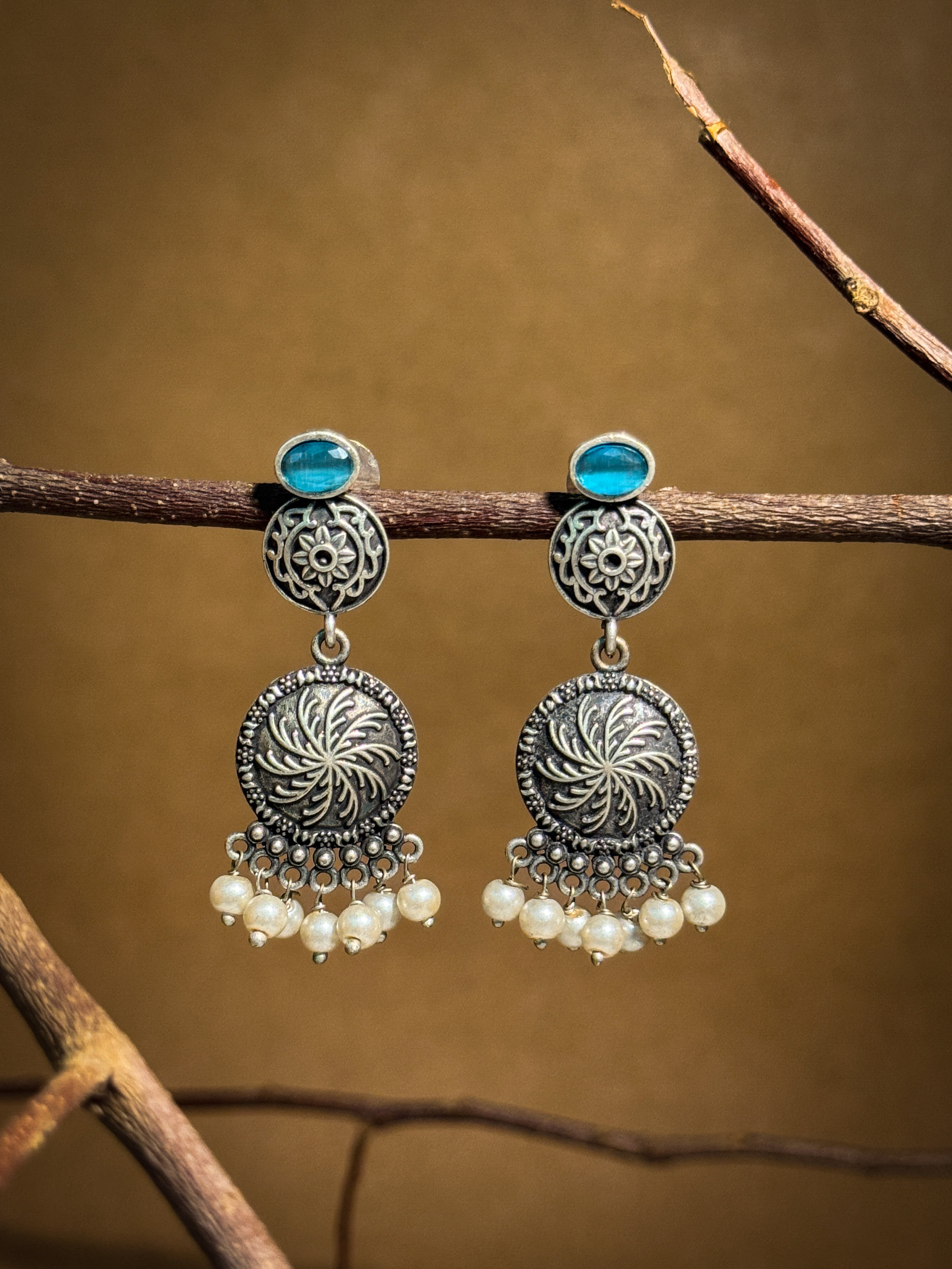 AYUTI SILVER LOOKALIKE DANGLER EARRINGS