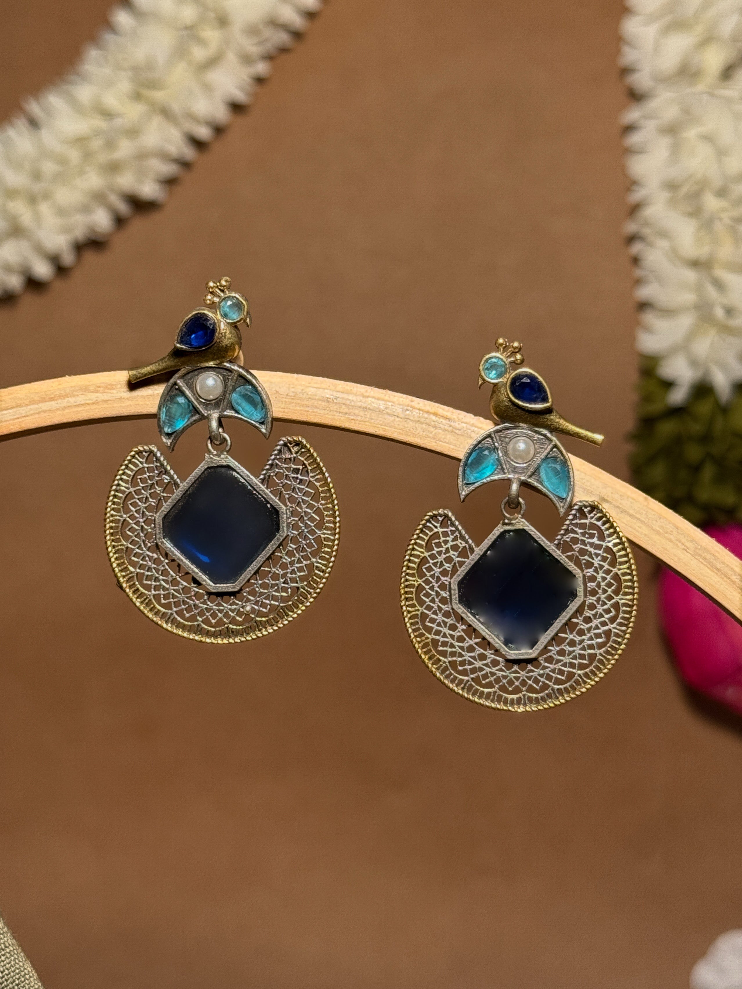 ROYAL PEACOCK FILIGREE STONE EARRINGS