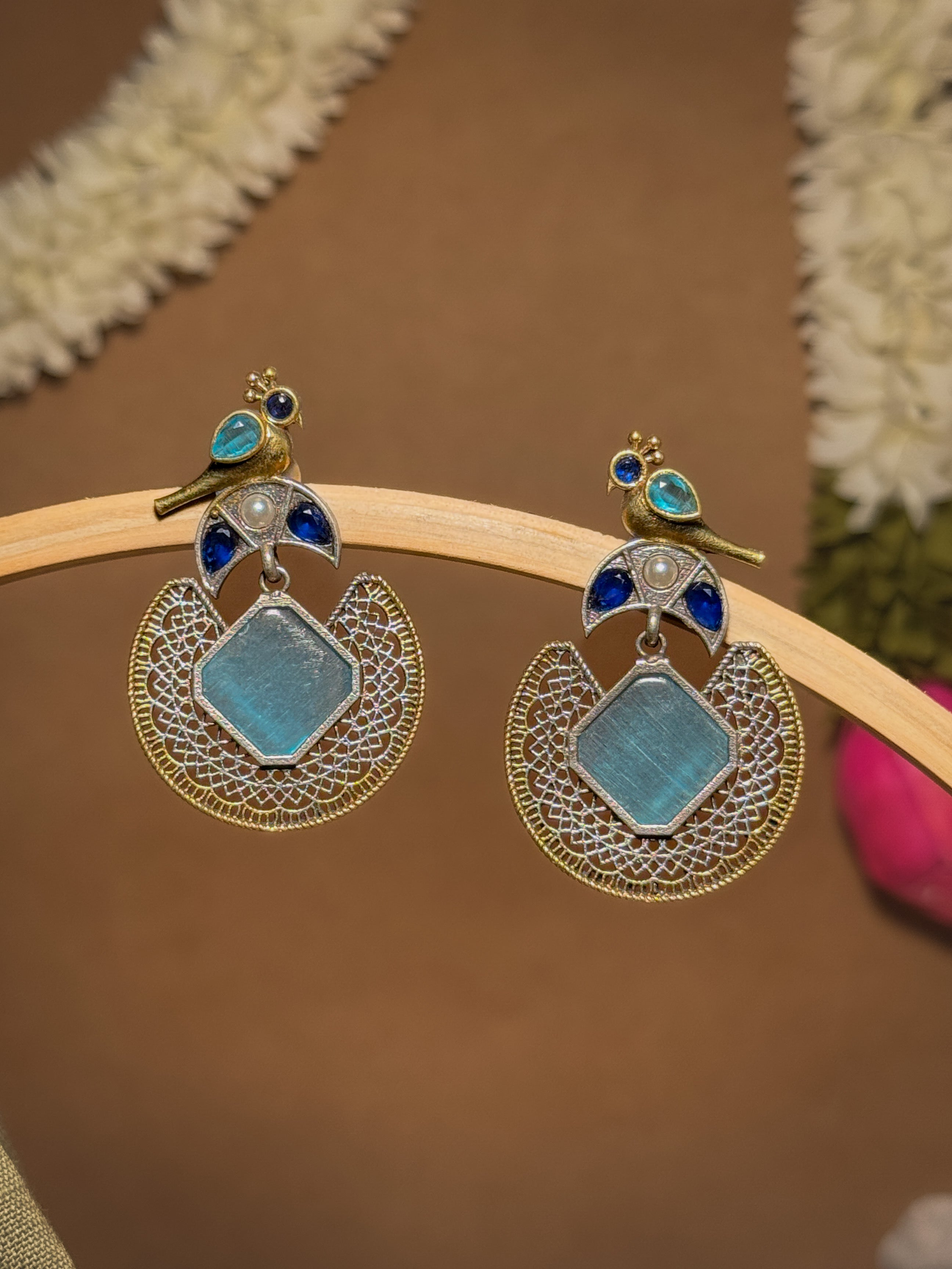 ROYAL PEACOCK FILIGREE STONE EARRINGS