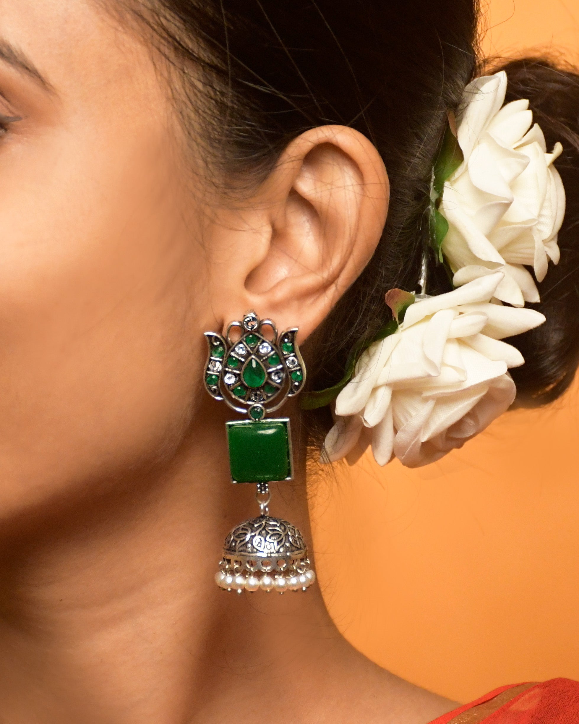 Aanya Stone Jhumka Earrings