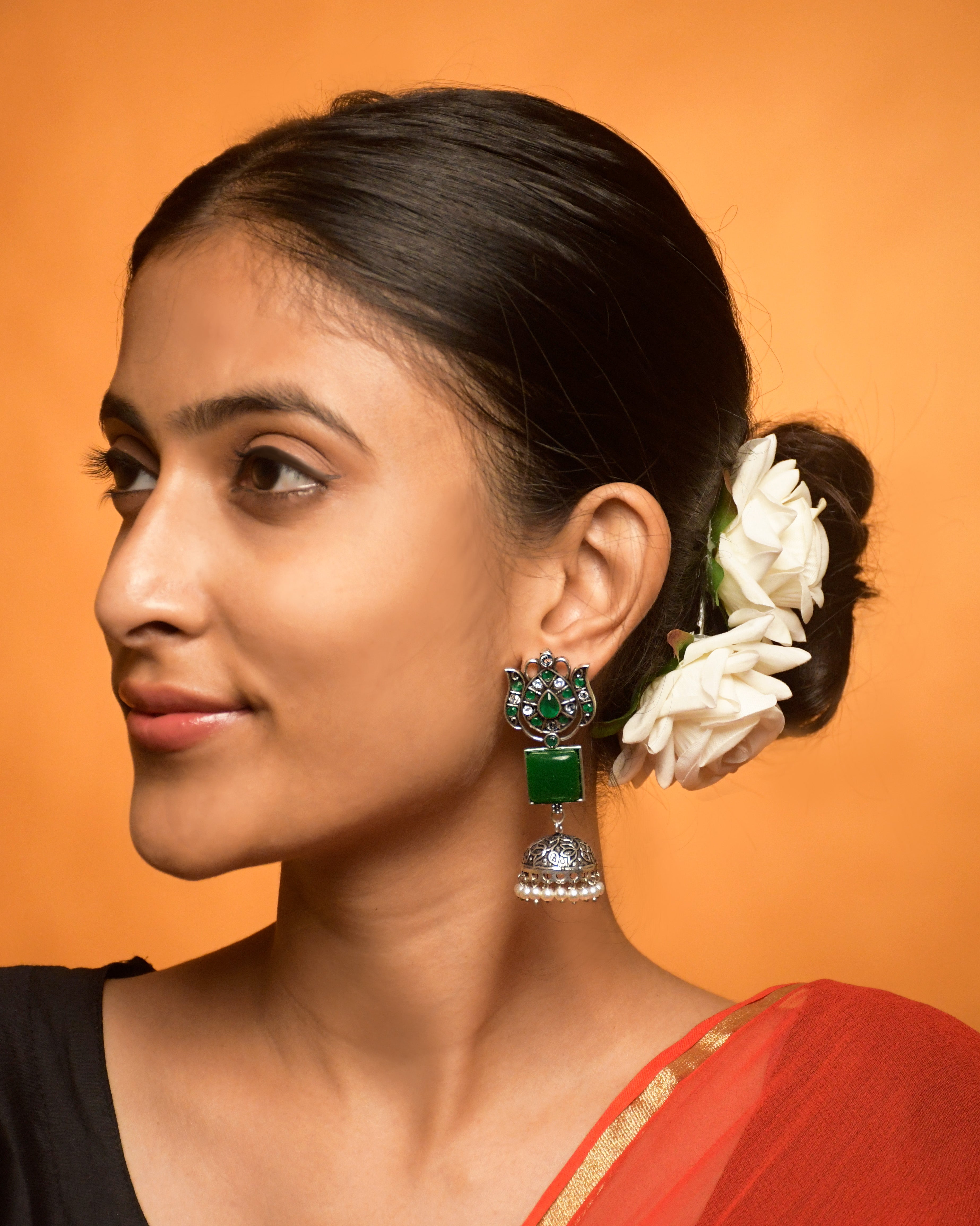 Aanya Stone Jhumka Earrings