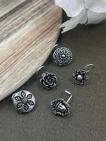 Load image into Gallery viewer, DISHA OXIDISED PIERCING NOSEPIN COMBO OF 5