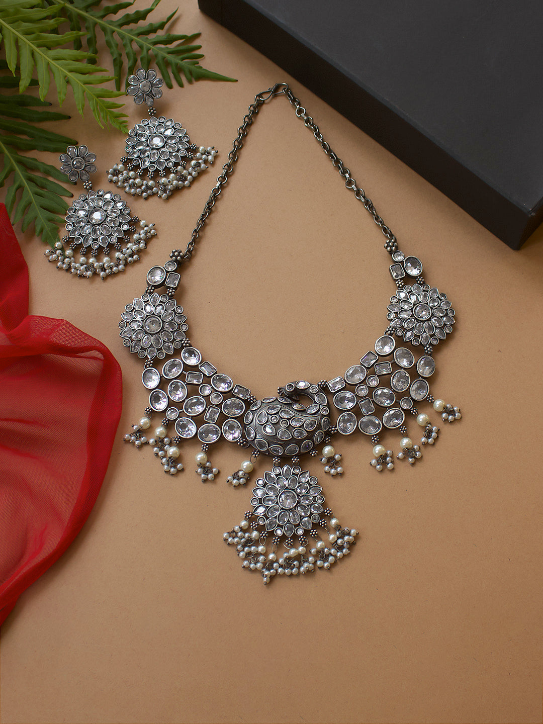 AARVI SILVER LOOKALIKE STONE NECKLACE SET