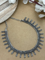 Load image into Gallery viewer, RADHYA BRASS MATERIAL SHORT NECKLACE