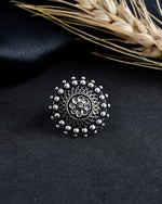 Load image into Gallery viewer, SAAVI DESIGNER OXIDISED SILVER RING