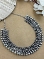 Load image into Gallery viewer, ISHA BRASS MATERIAL SHORT NECKLACE
