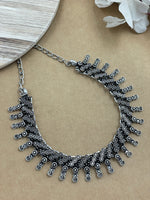 Load image into Gallery viewer, MAHI BRASS MATERIAL SHORT NECKLACE