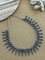 Load image into Gallery viewer, MAHI BRASS MATERIAL SHORT NECKLACE