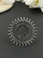 Load image into Gallery viewer, IRA DESIGNER OXIDISED SILVER RING