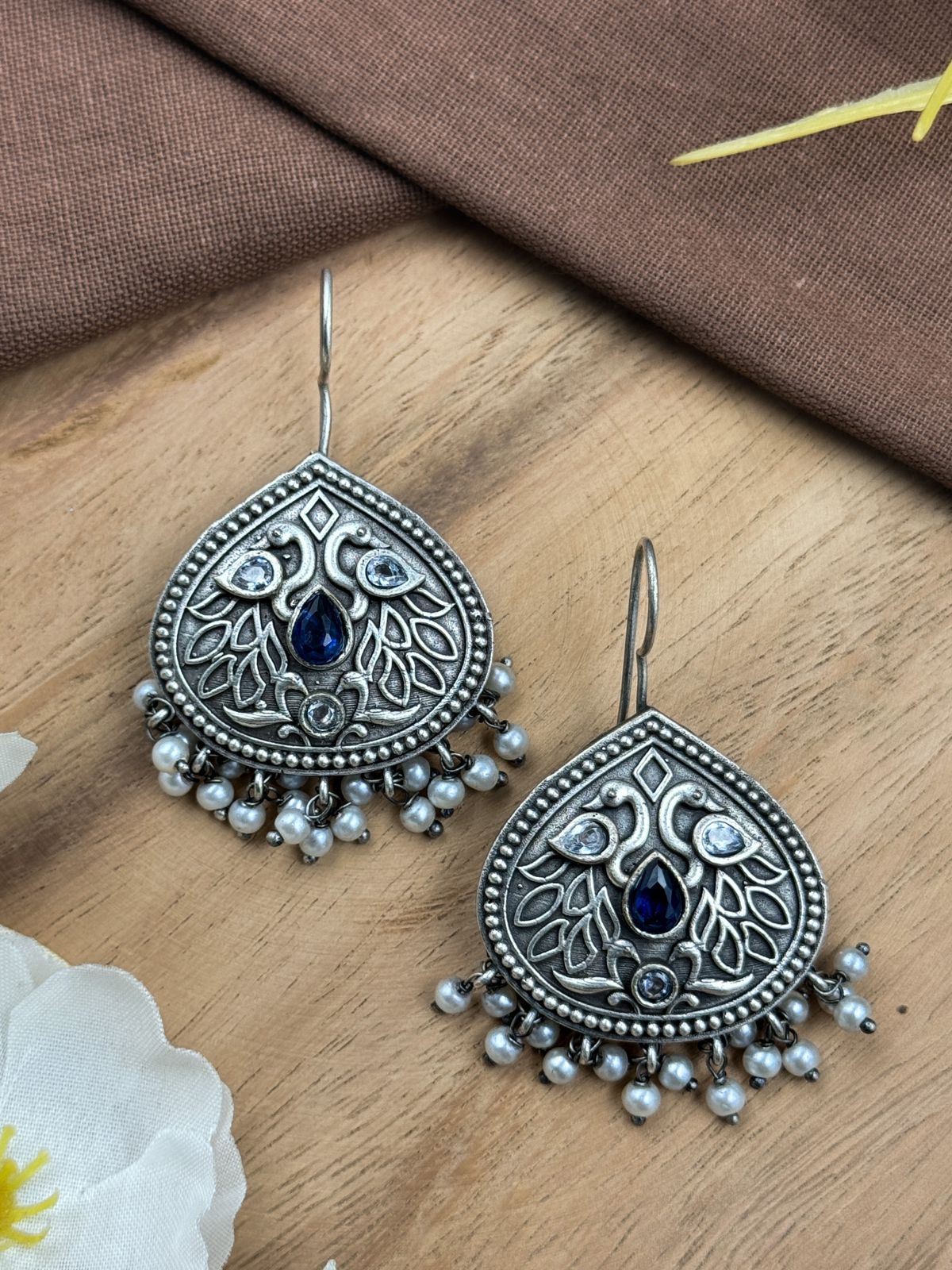 VIHA OXIDISED DANGLER EARRINGS