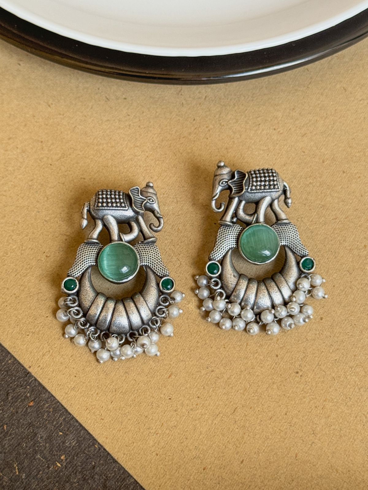 RICHA STUD EARRINGS