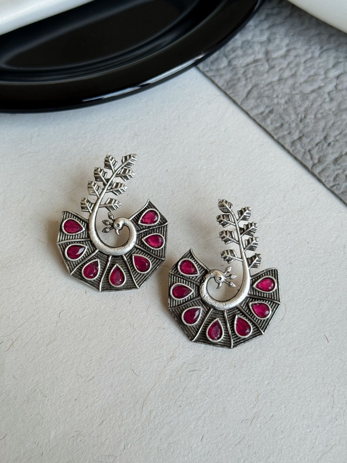 ROOHI STUD EARRINGS