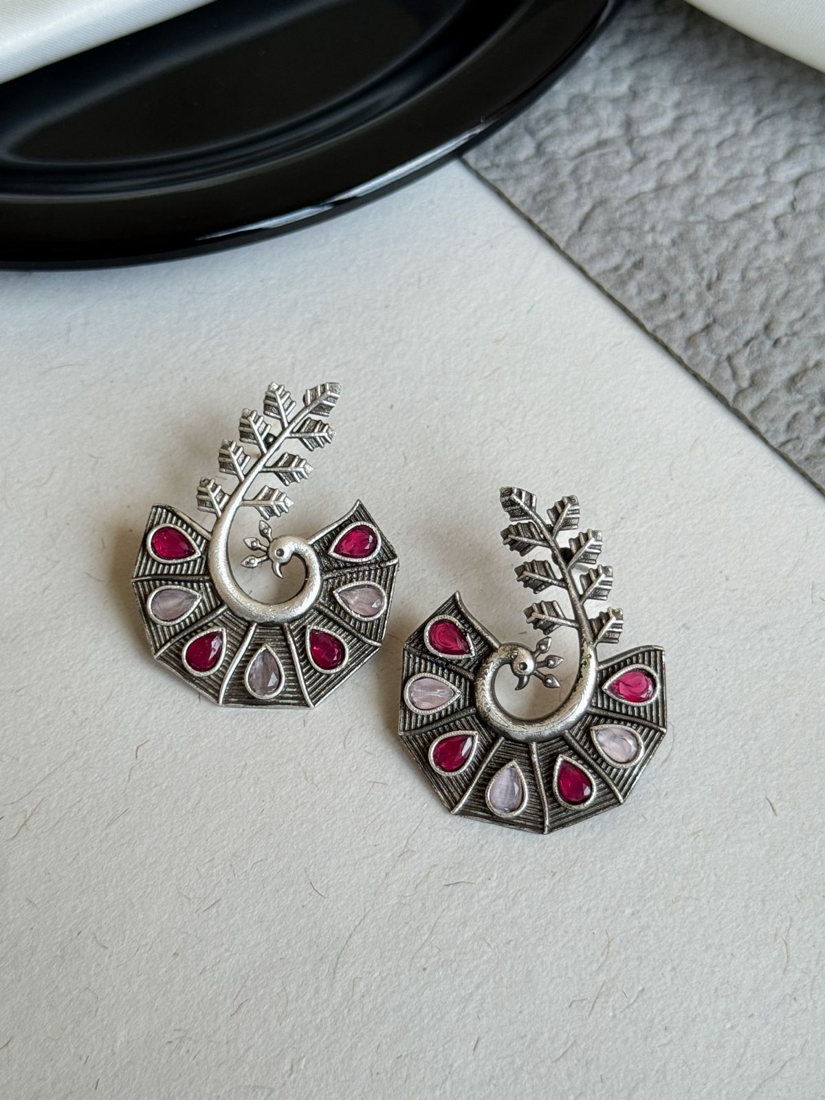ROOHI STUD EARRINGS