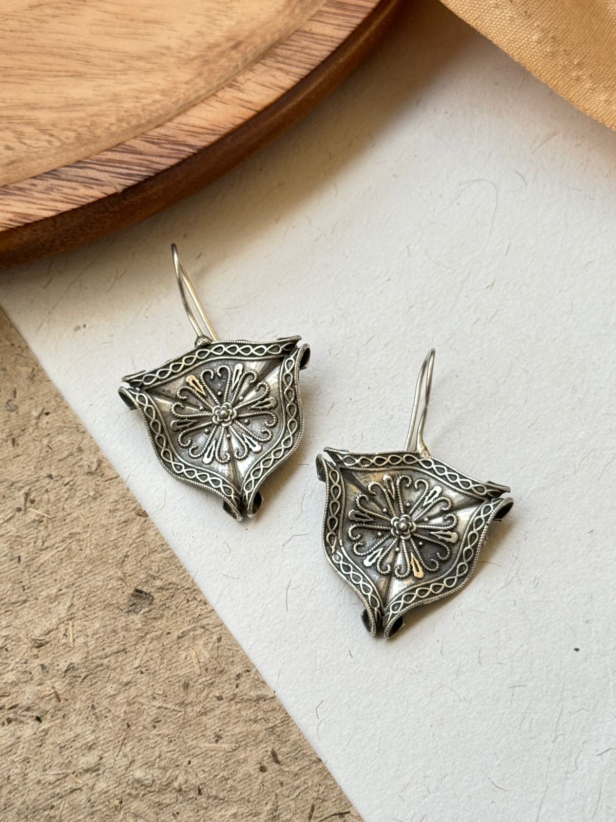 DARSHINI SILVER LOOKALIKE STUD EARRINGS