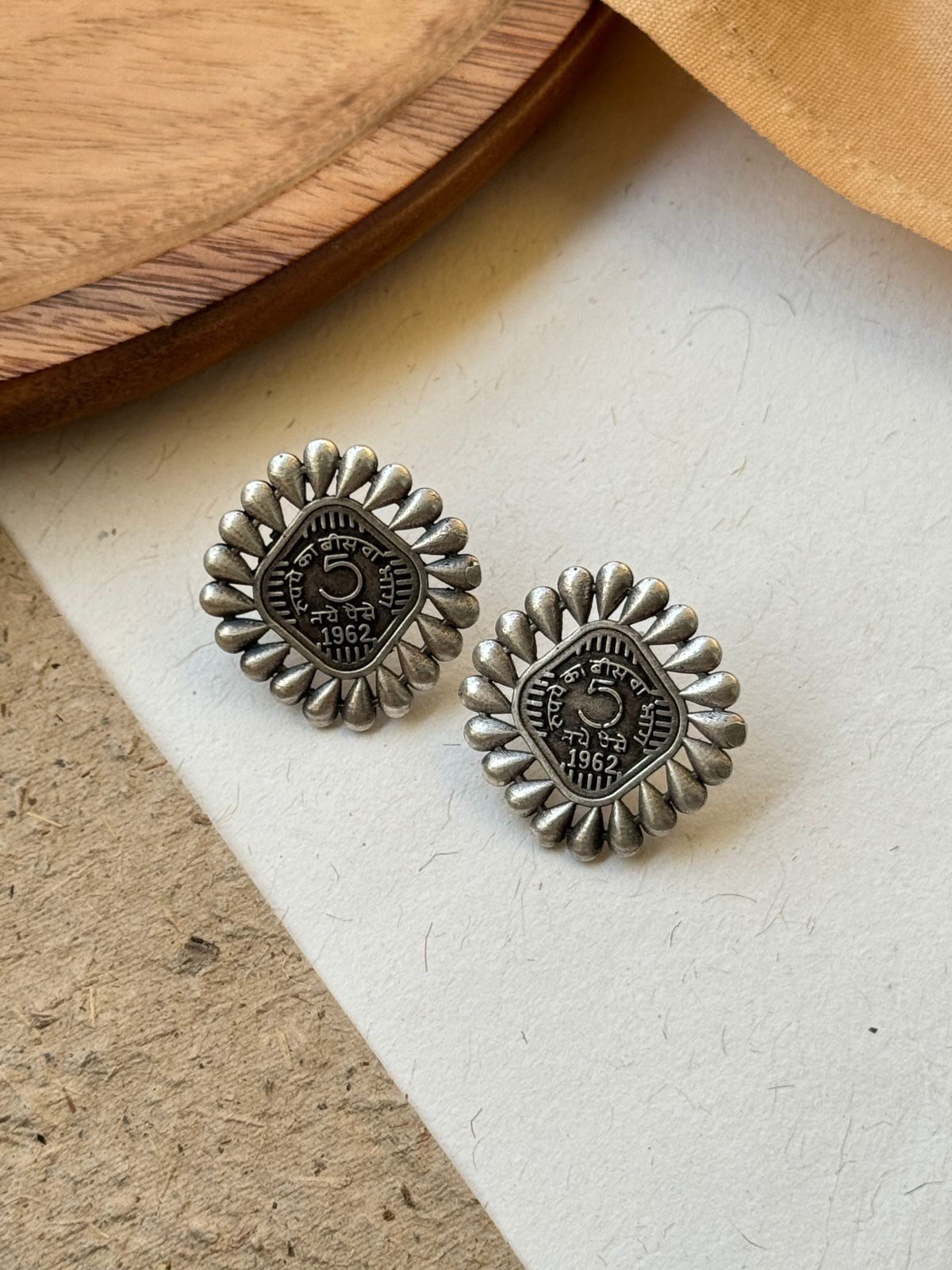 RISHIKA SILVER LOOKALIKE STUD EARRINGS